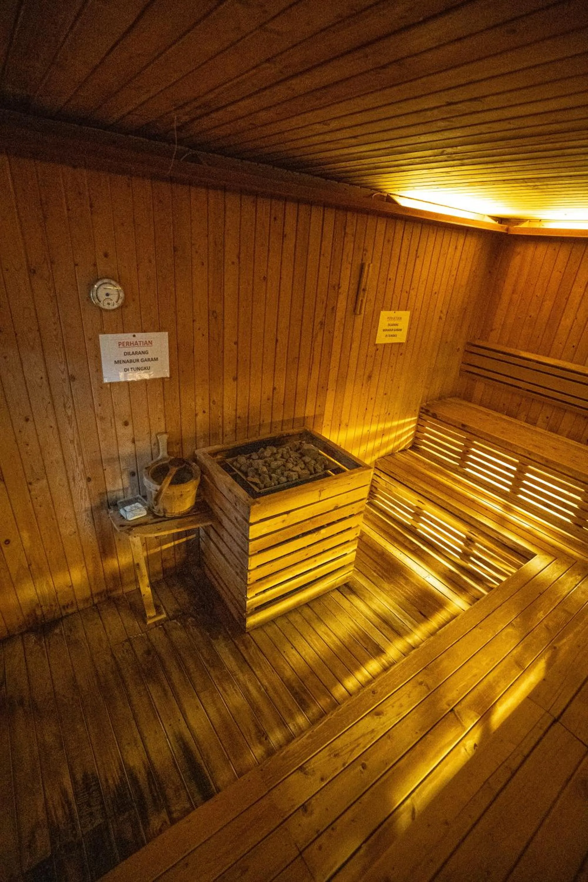 Sauna in Sabda Alam Hotel & Resort