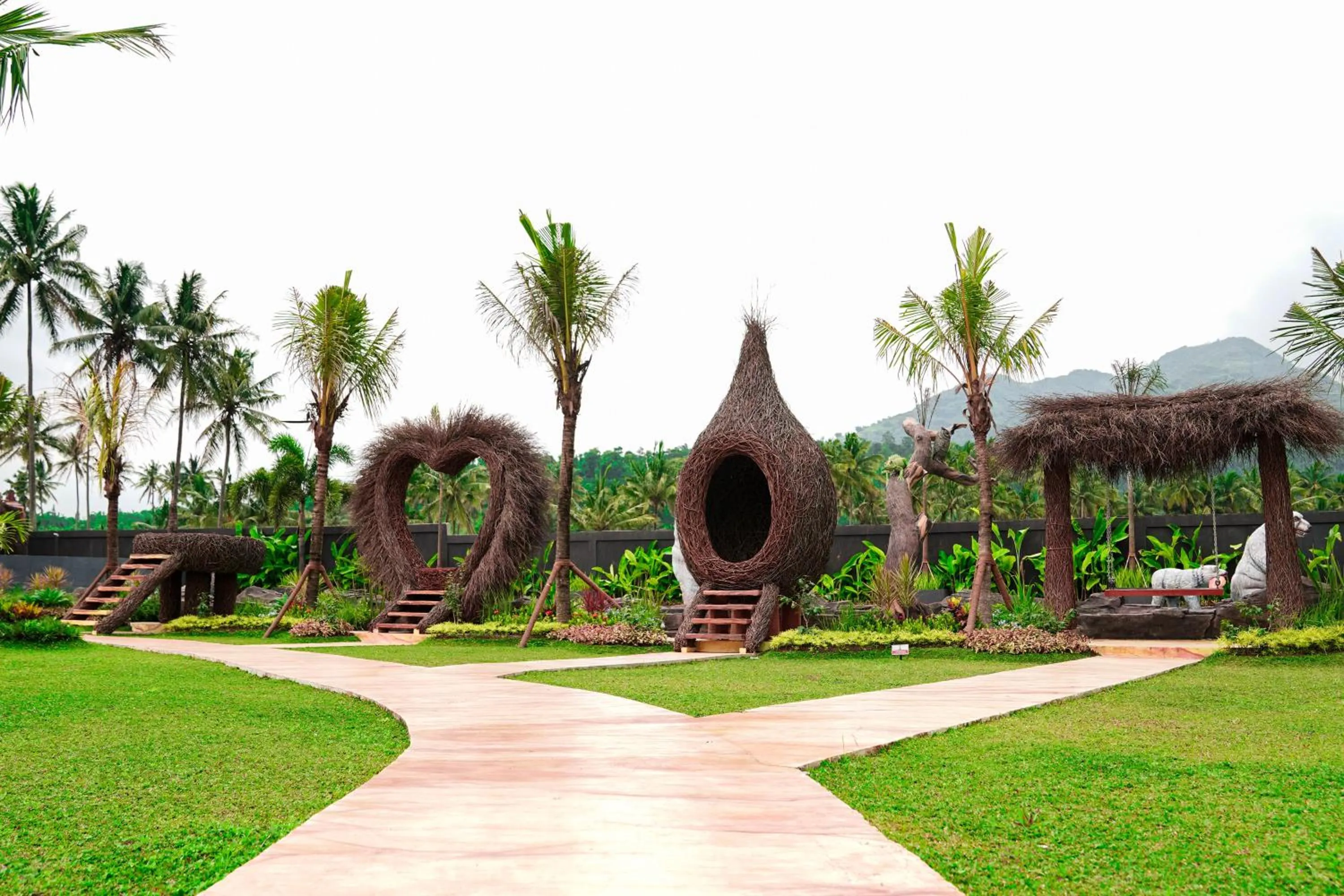 Area and facilities in Sabda Alam Hotel & Resort