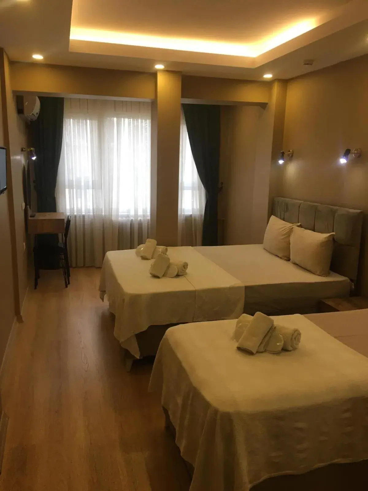 Bedroom, Bed in Ulubat Castle Hotel Bedroom, Bed in Ulubat Castle Hotel