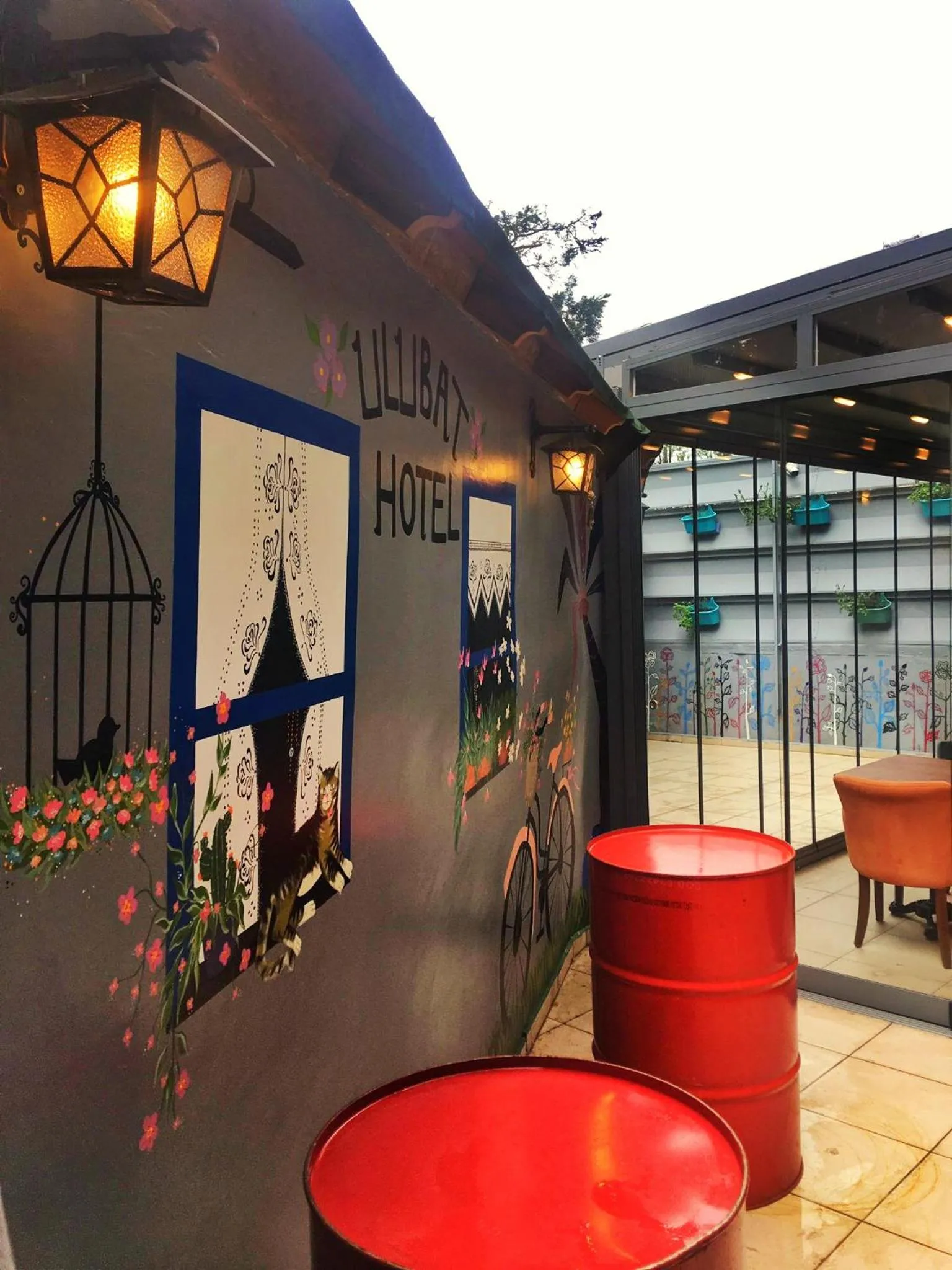 Restaurant/places to eat in Ulubat Castle Hotel