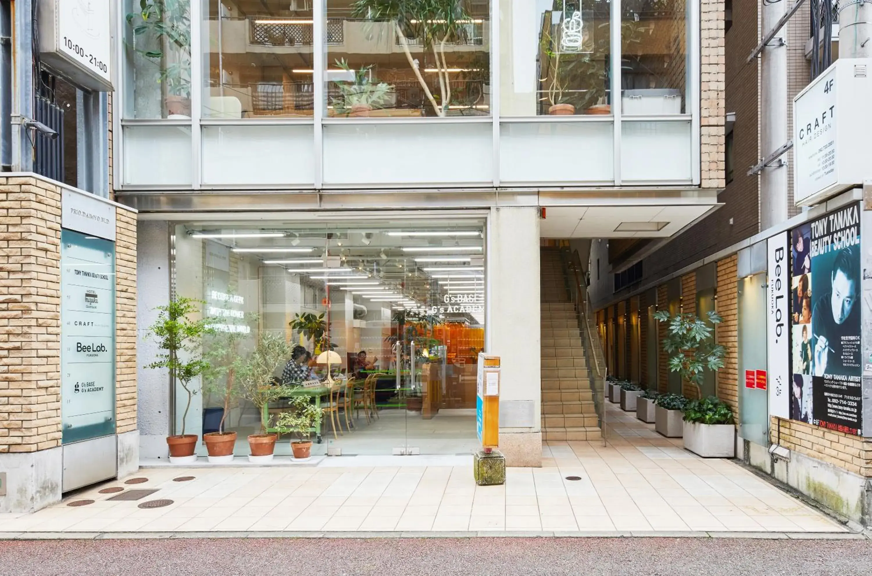 Facade/entrance in mizuka Daimyo 6 - unmanned hotel - Facade/entrance in mizuka Daimyo 6 - unmanned hotel -