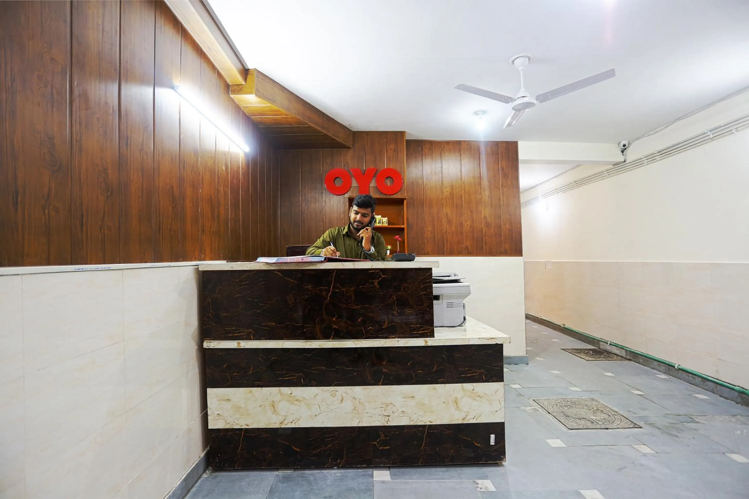 Lobby or reception in Hotel O Karan Residency