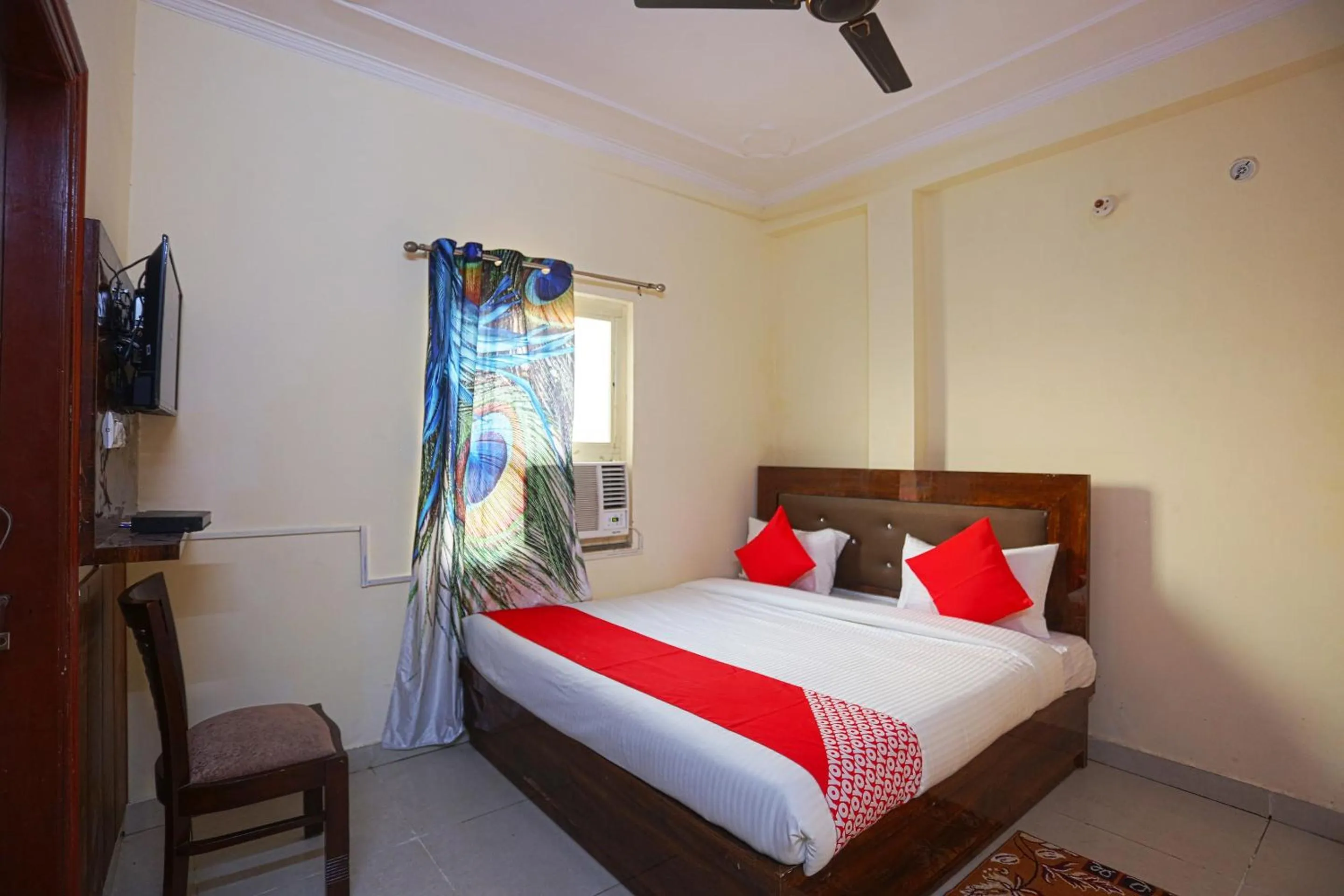 Bedroom, Bed in Hotel O Karan Residency