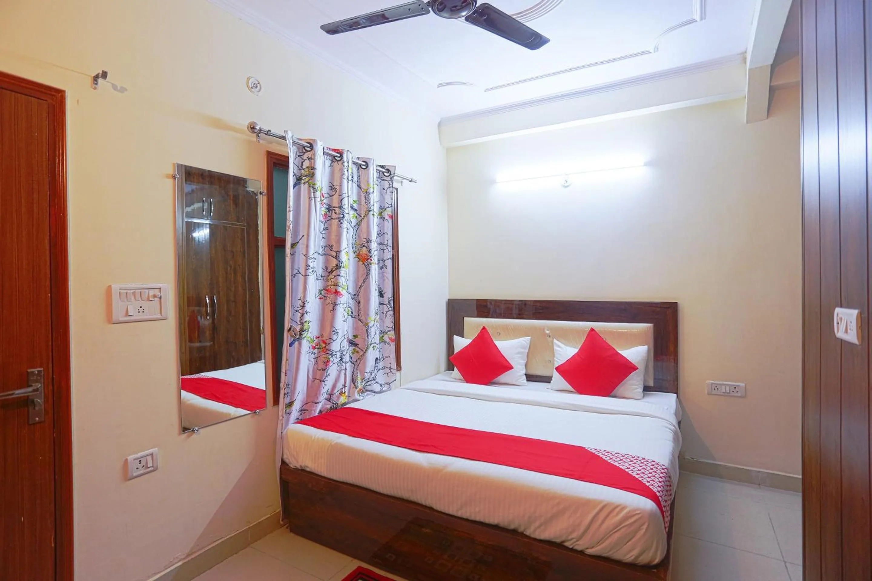 Bedroom, Bed in Hotel O Karan Residency