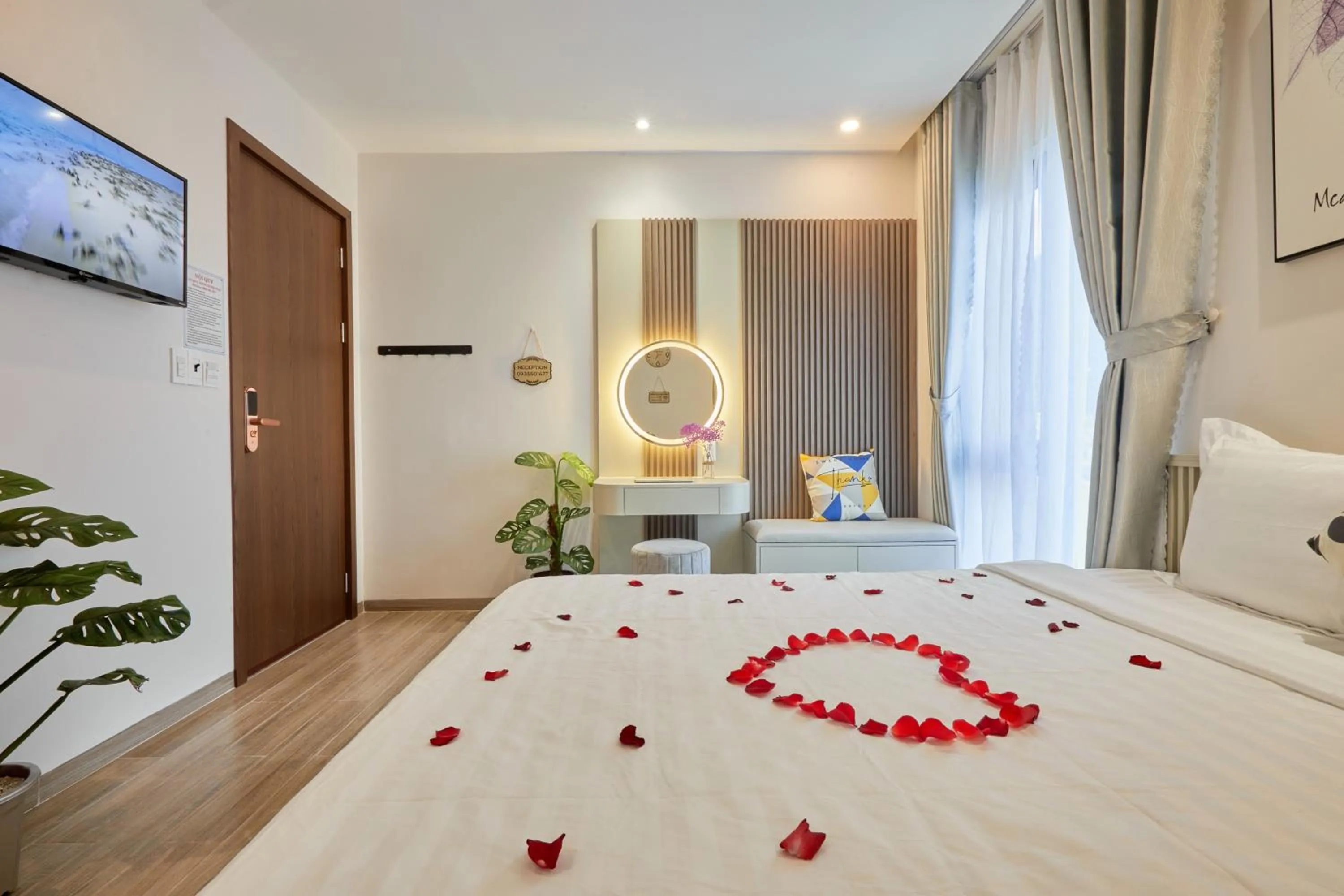 Bed in Lux Quy Nhon Homestay