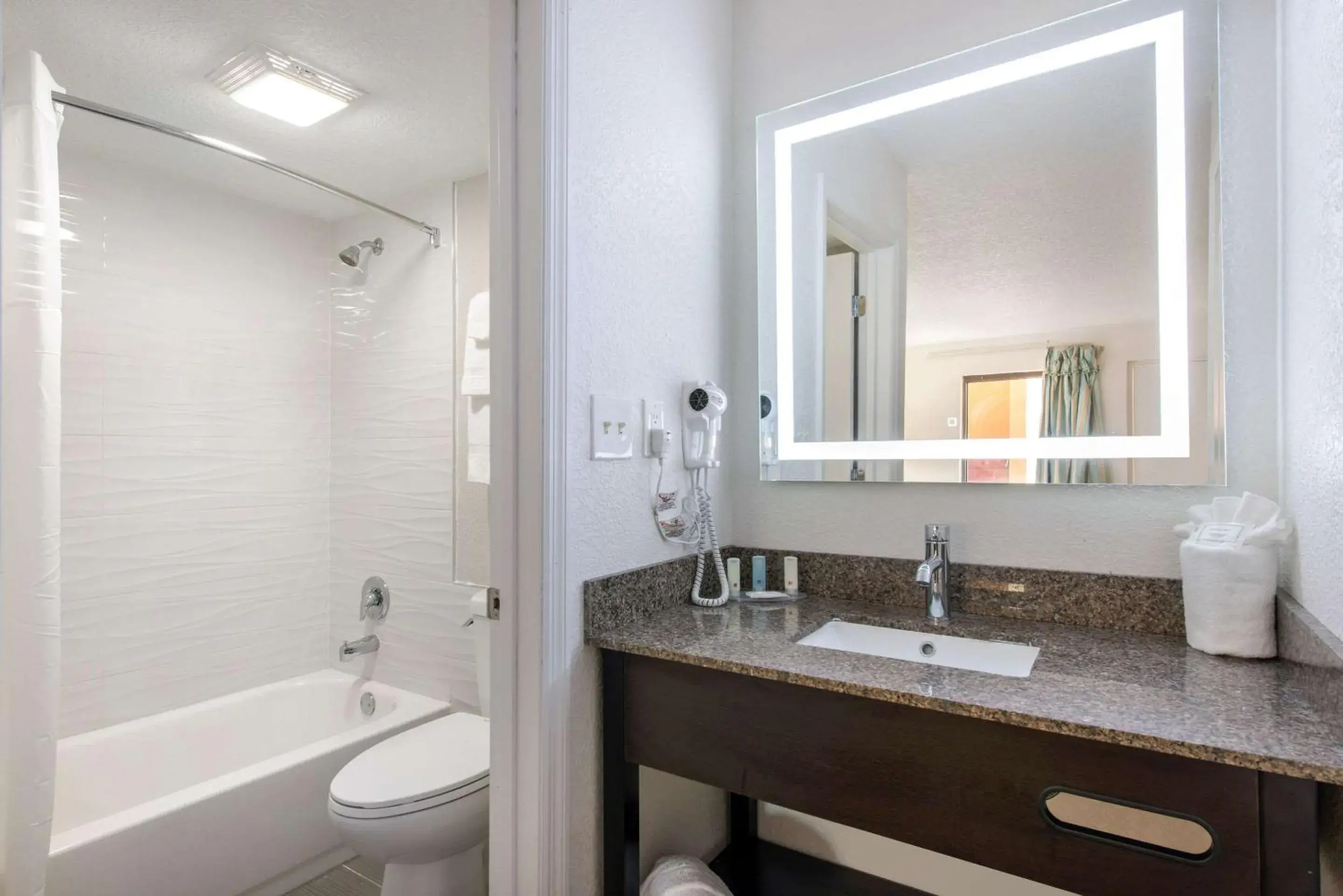 Bathroom in Clarion Inn & Suites Kissimmee-Lake Buena Vista South