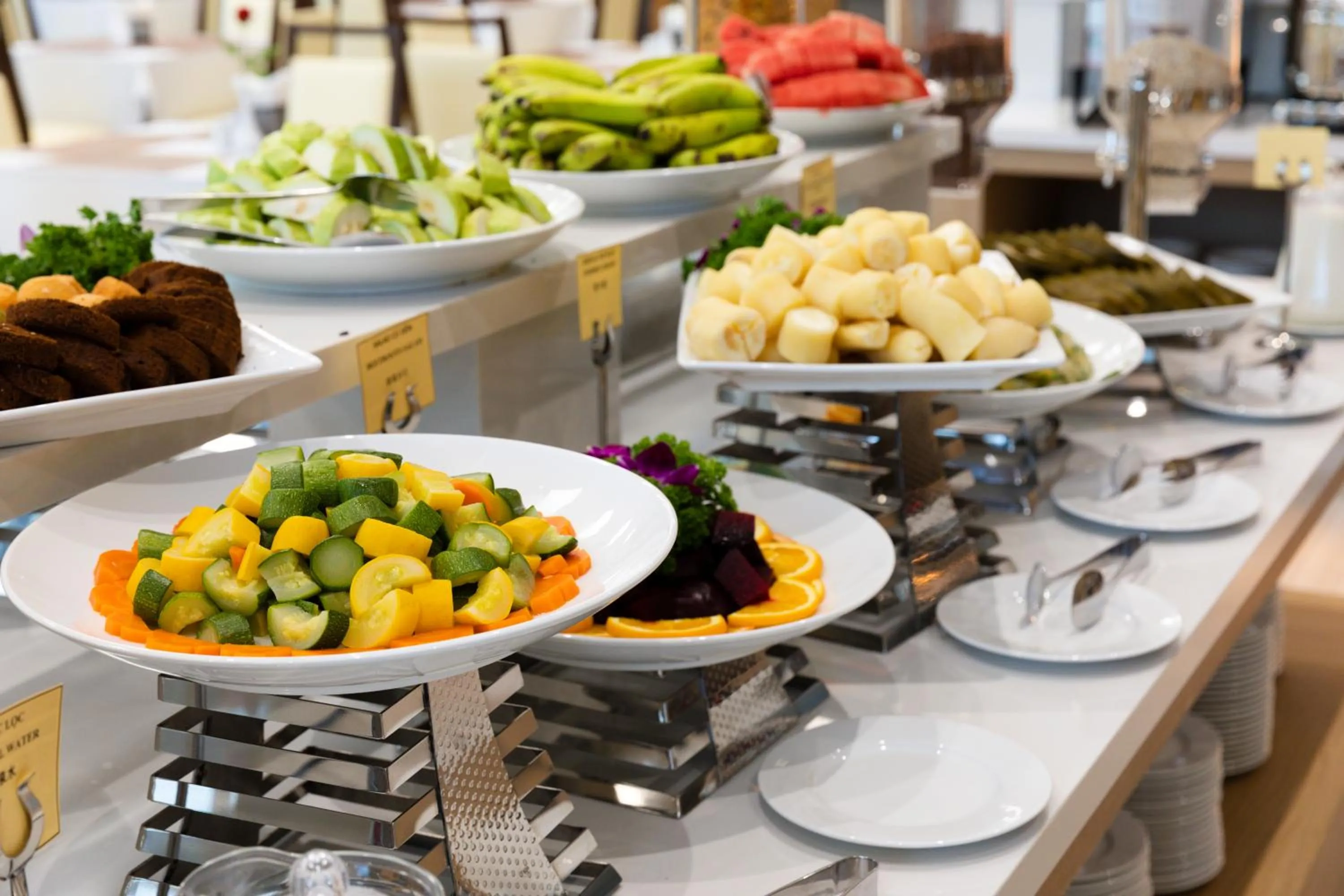 Restaurant/places to eat in Senia Hotel Nha Trang