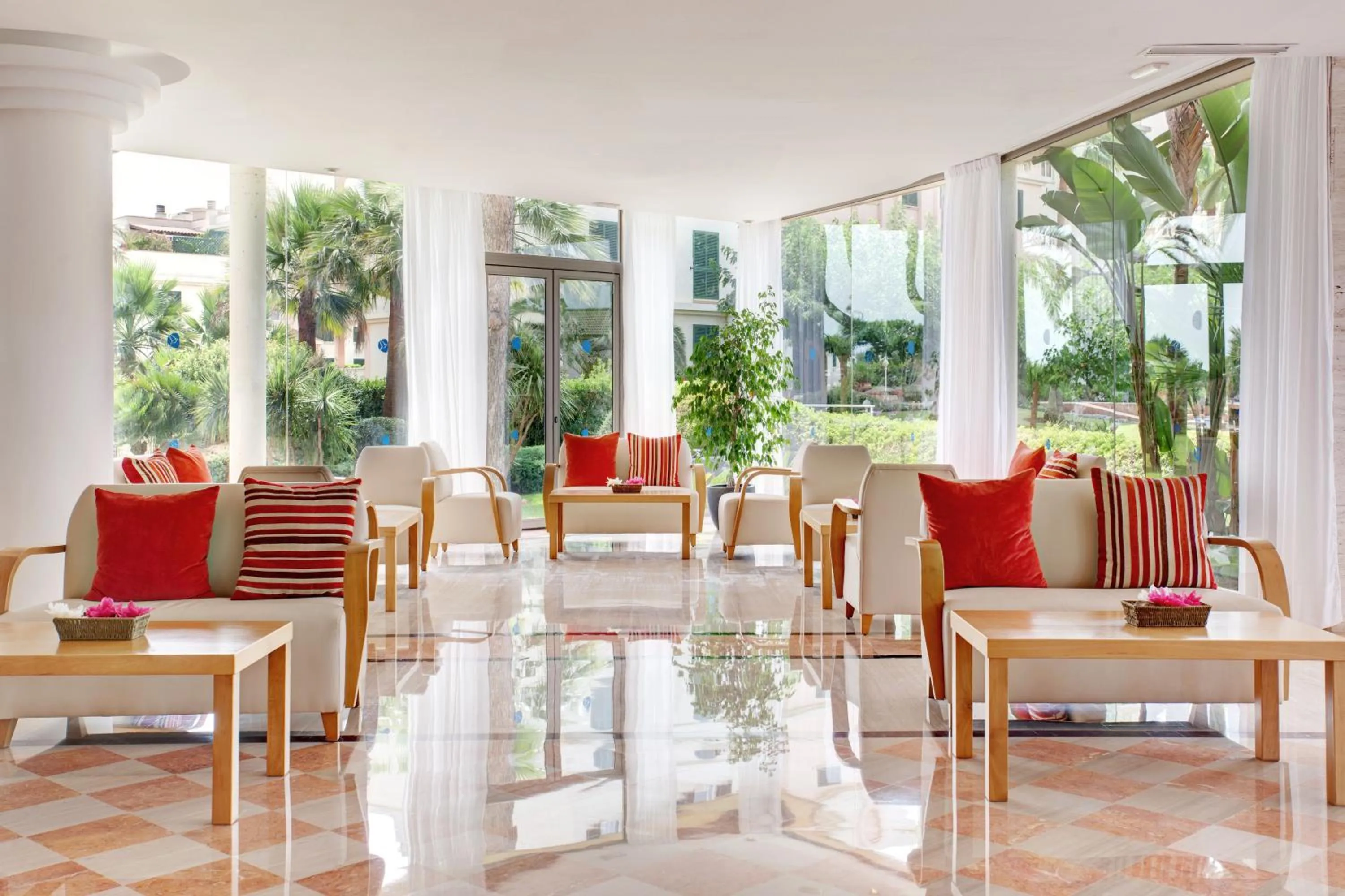 Lobby or reception in Grupotel Natura Playa