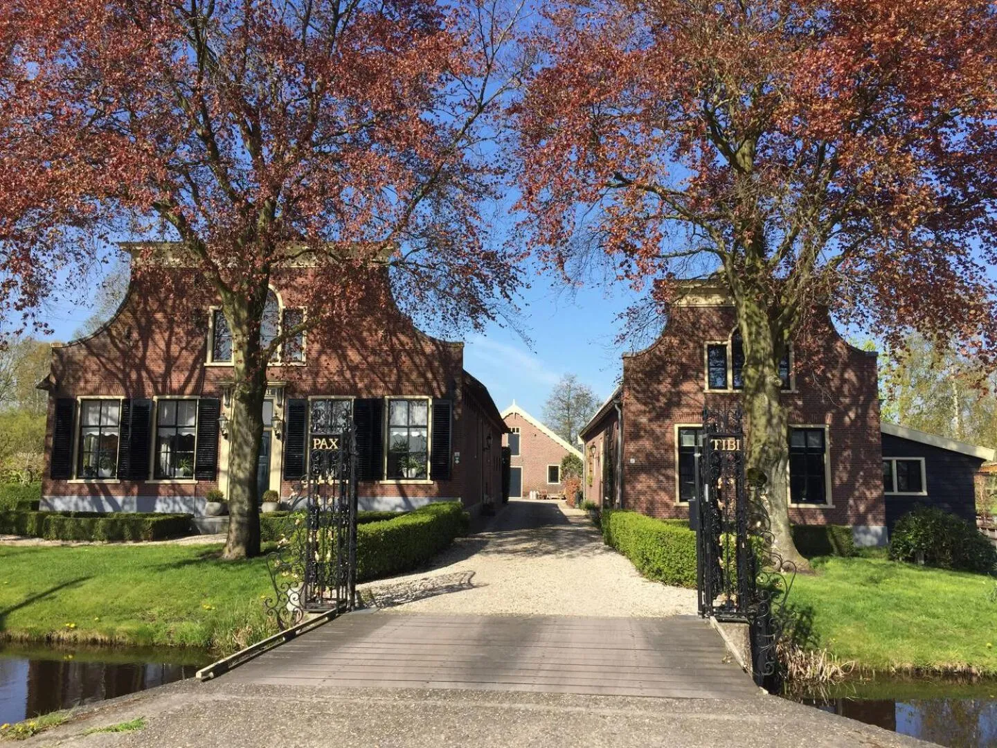 Property building in Bed & Breakfast Pax Tibi