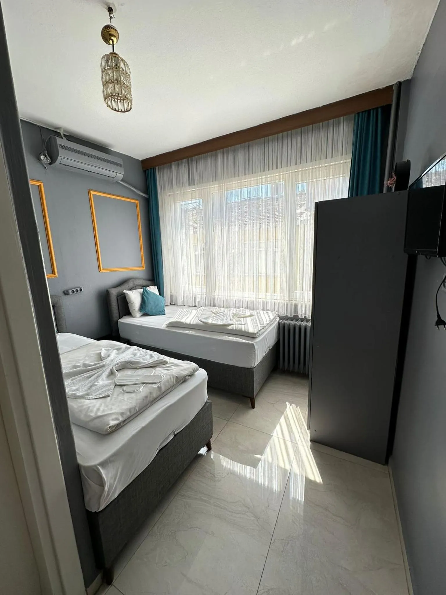 Photo of the whole room, Bed in HİSAR HOTEL