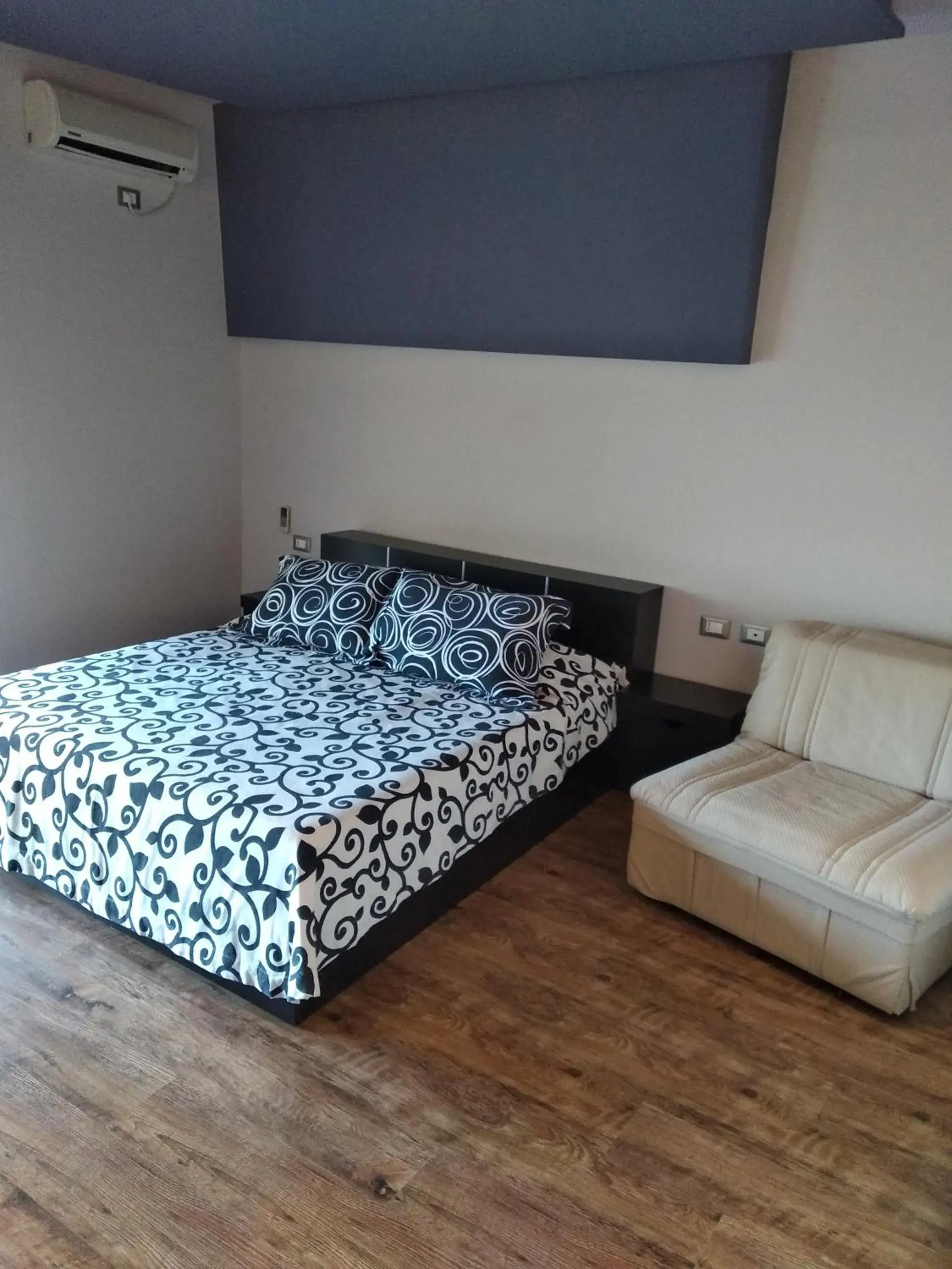 Bed in Ambasador Bed in Ambasador