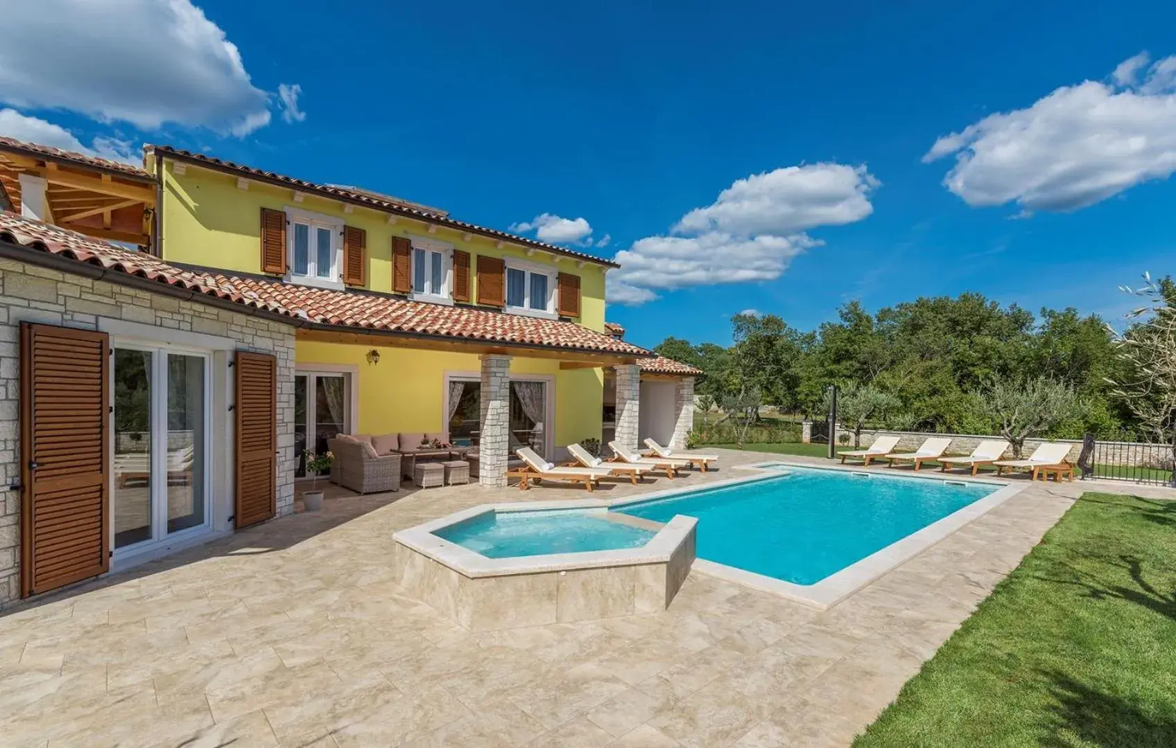 Villa Gardenia with pool Villa Gardenia with pool
