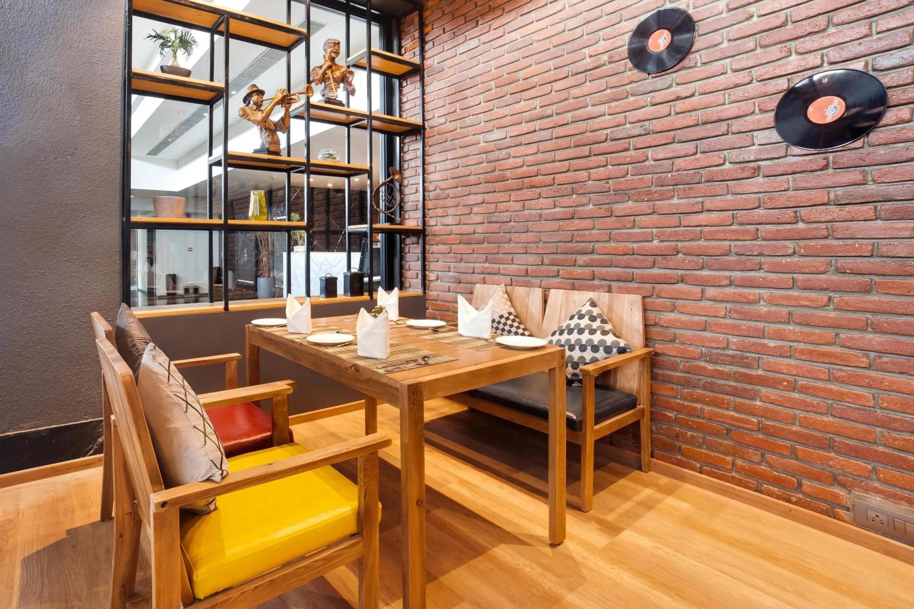 Restaurant/places to eat in The Fern Residency Bhopal