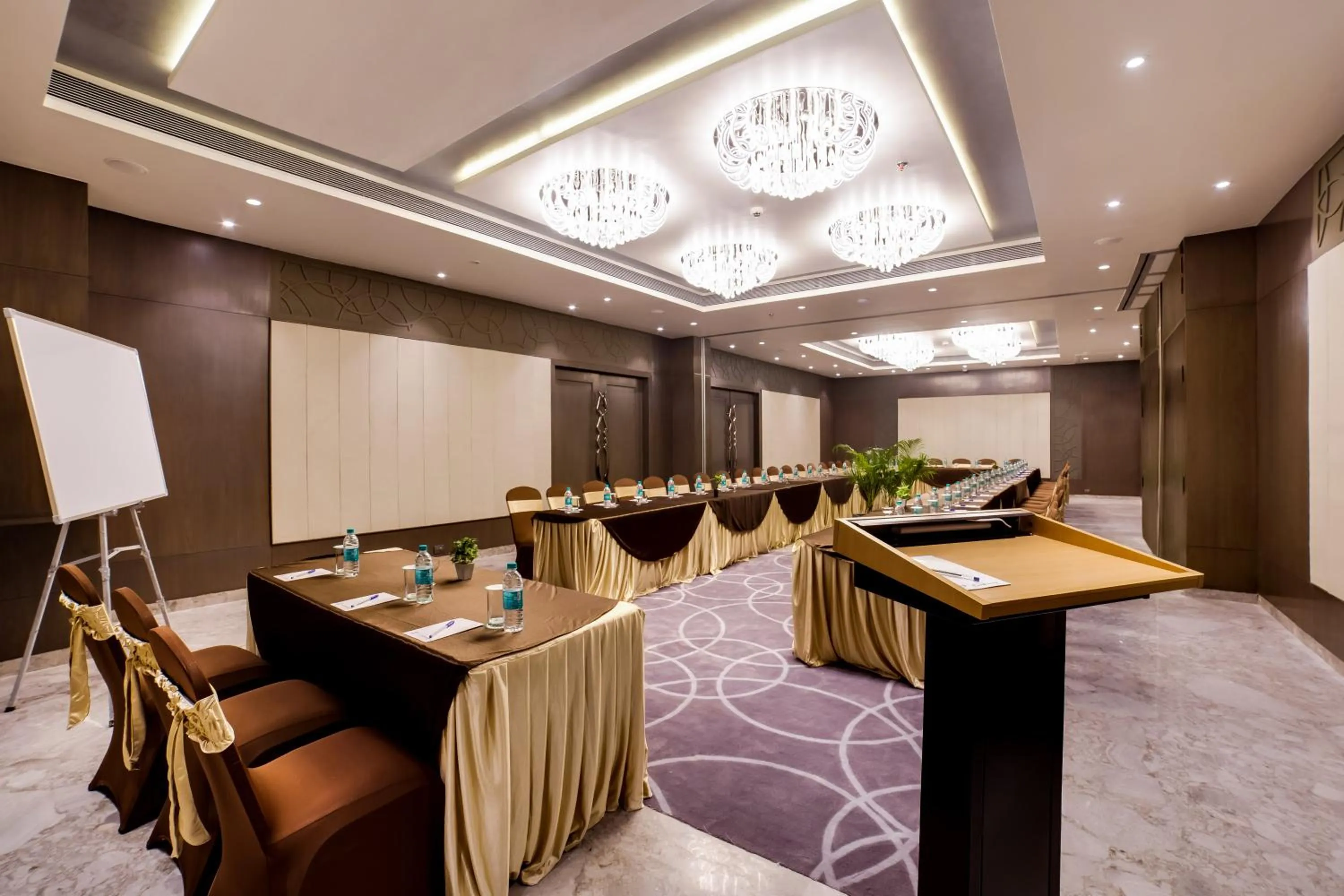 Banquet/Function facilities in The Fern Residency Bhopal