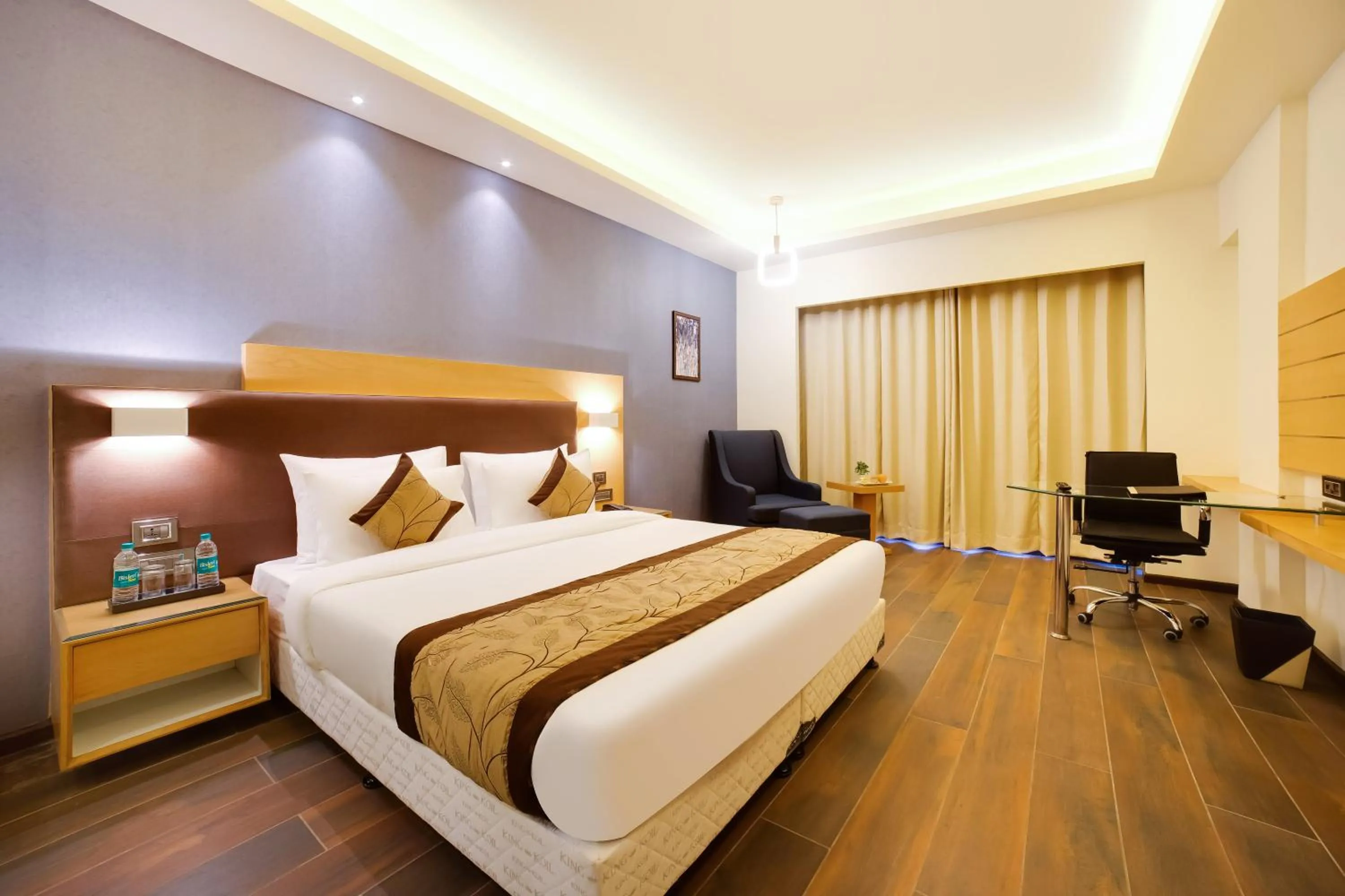 Photo of the whole room, Bed in The Fern Residency Bhopal