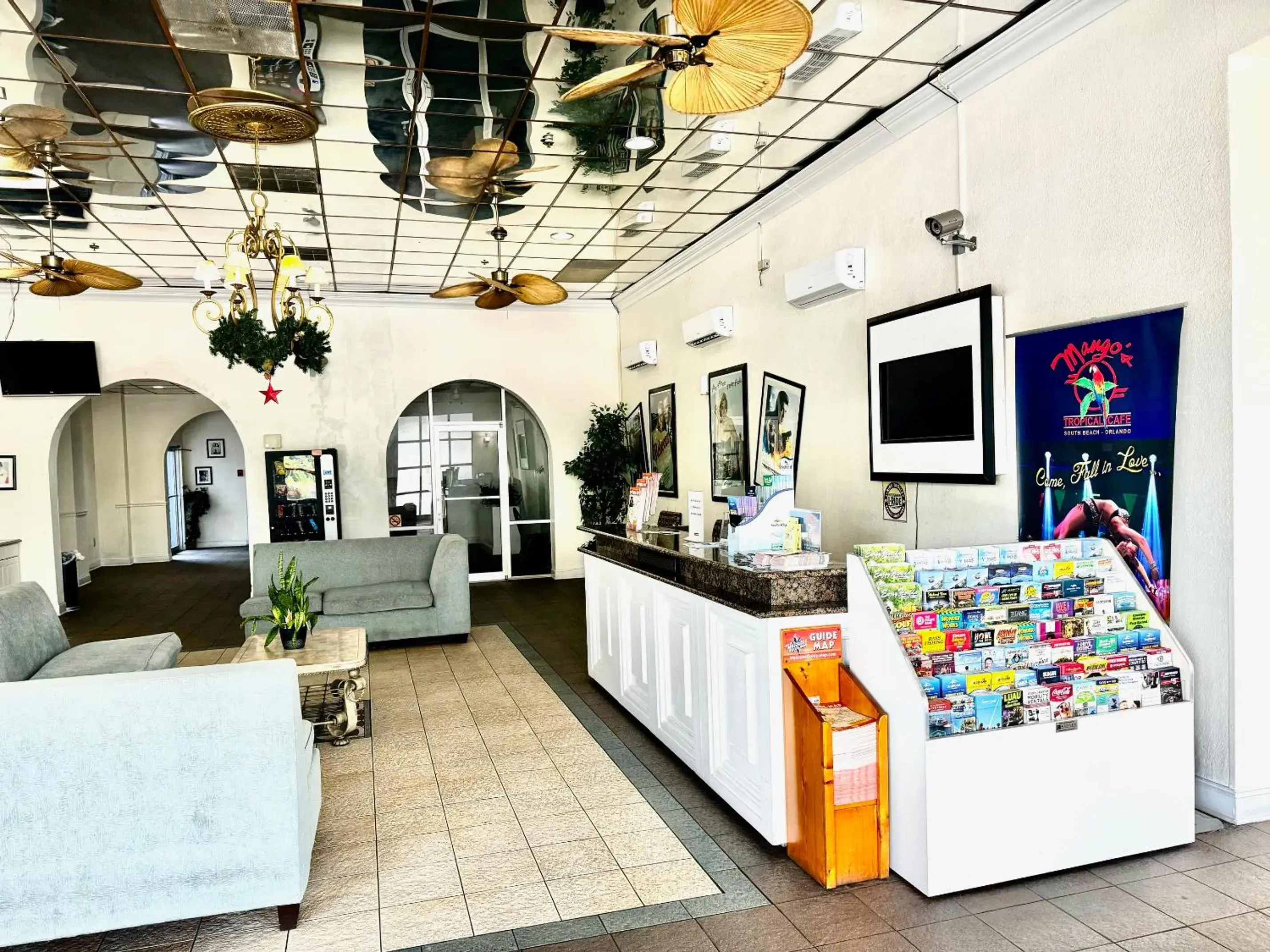 Lobby or reception in Monumental Movieland Hotel Lobby or reception in Monumental Movieland Hotel