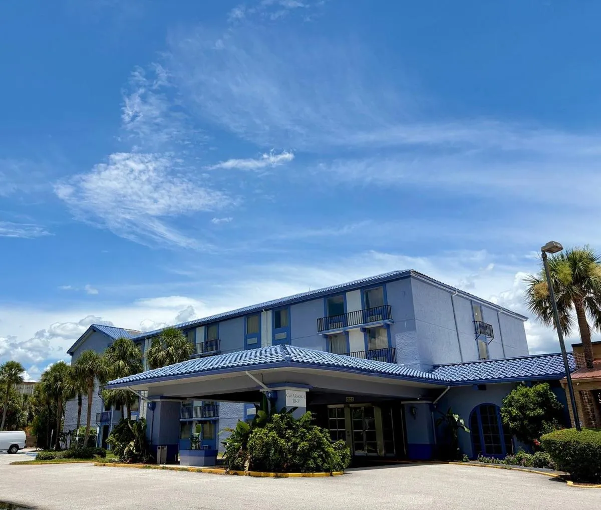 Property building in Monumental Movieland Hotel