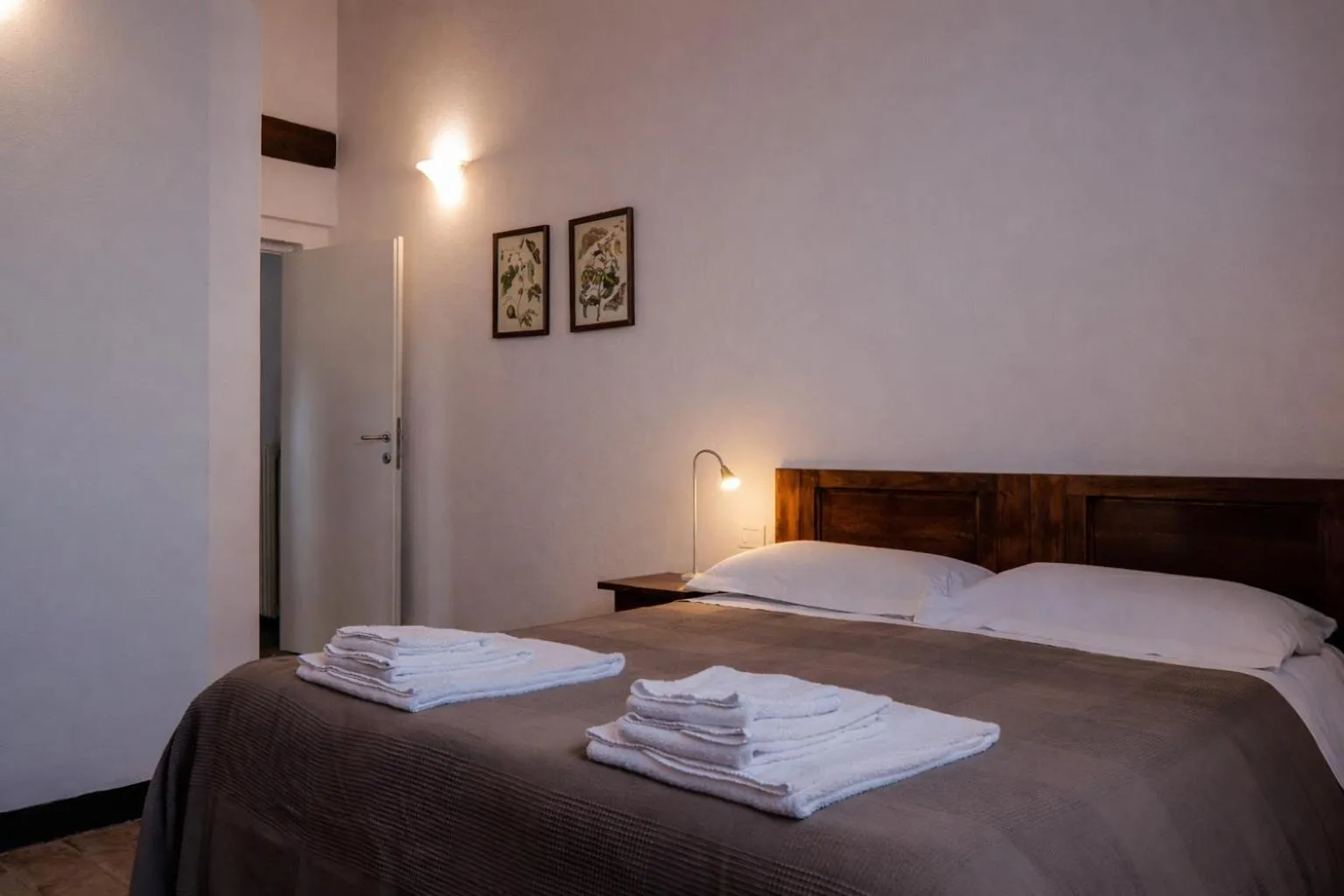 Bed in Fattoria Agriturismo Nerbona