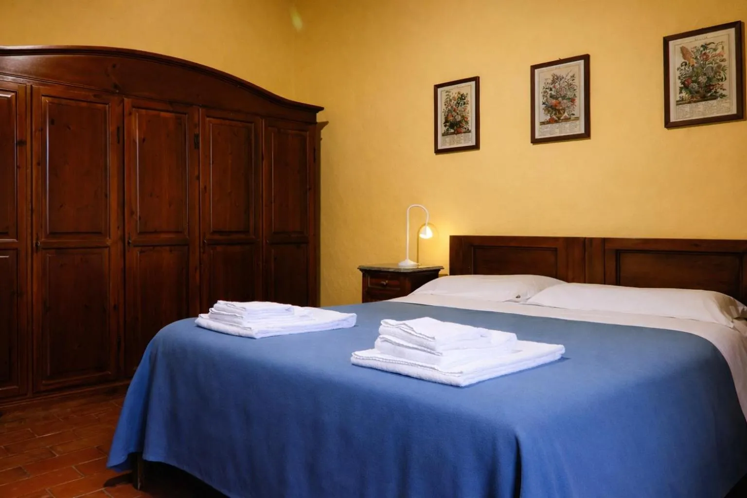 Bed in Fattoria Agriturismo Nerbona
