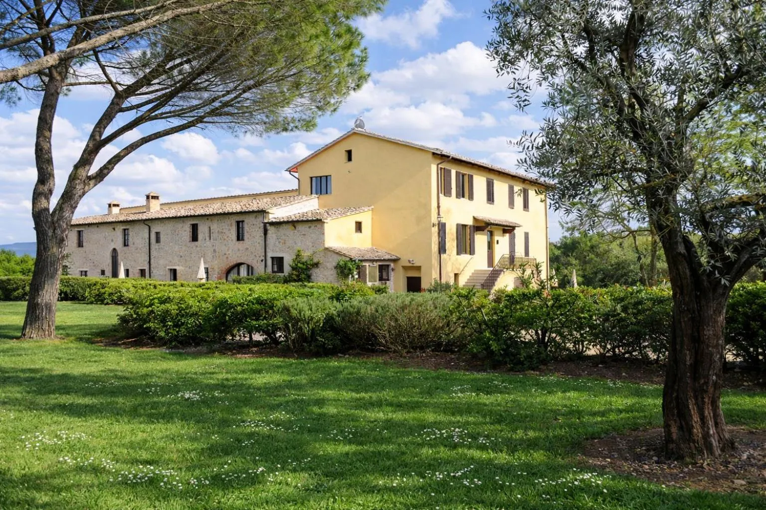Property building in Fattoria Agriturismo Nerbona