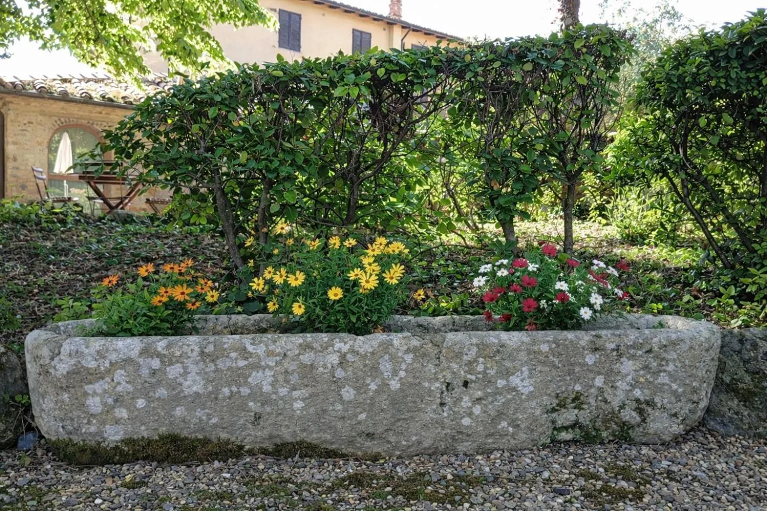 Decorative detail in Fattoria Agriturismo Nerbona