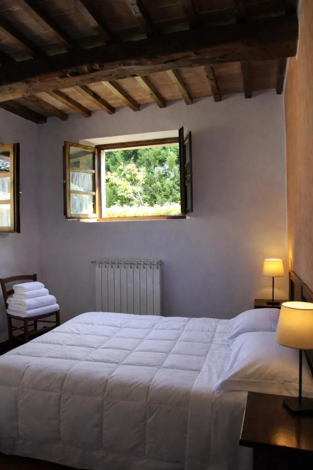 Bed in Fattoria Agriturismo Nerbona