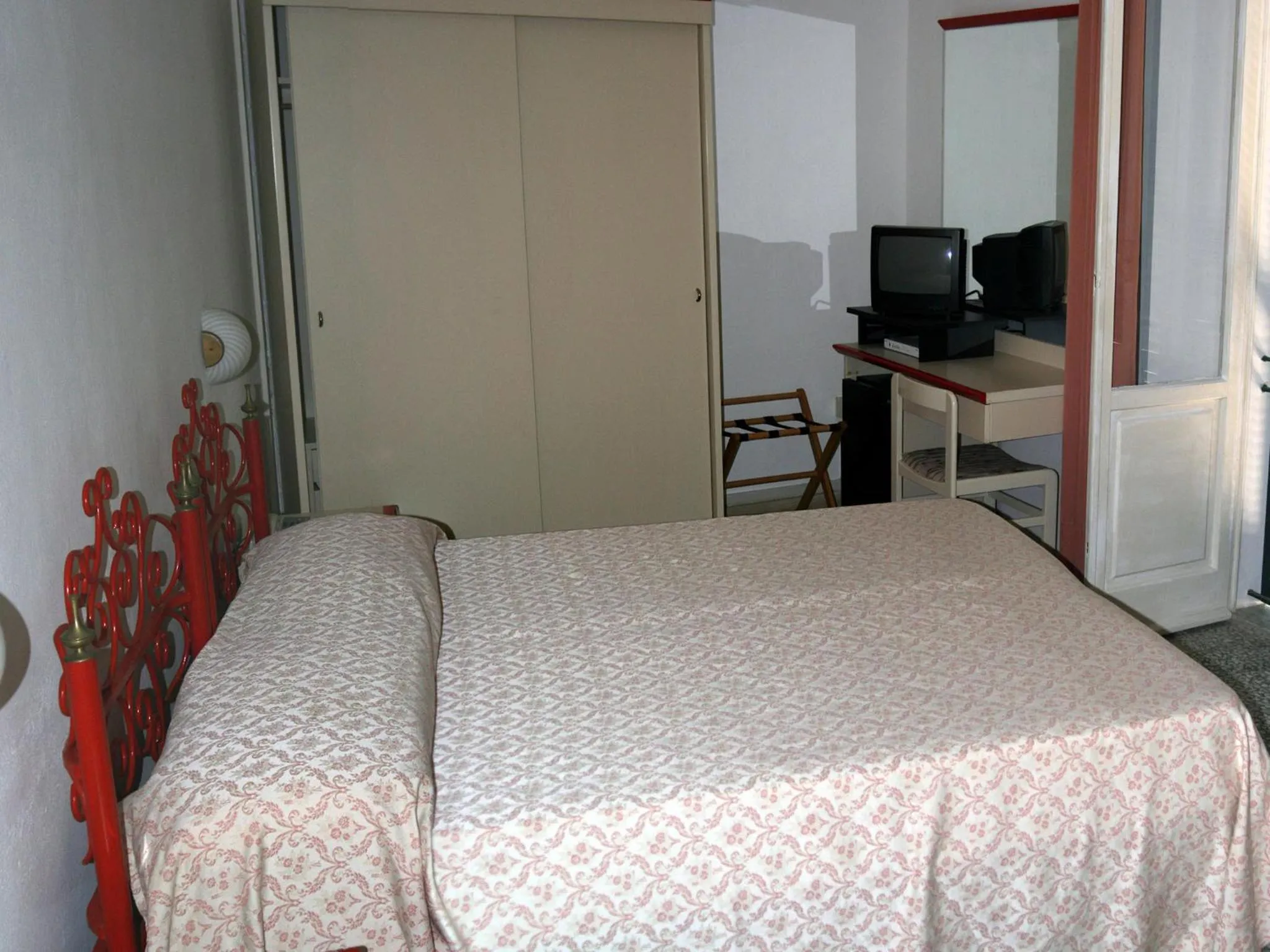 Bed in Hotel Villa Nettuno