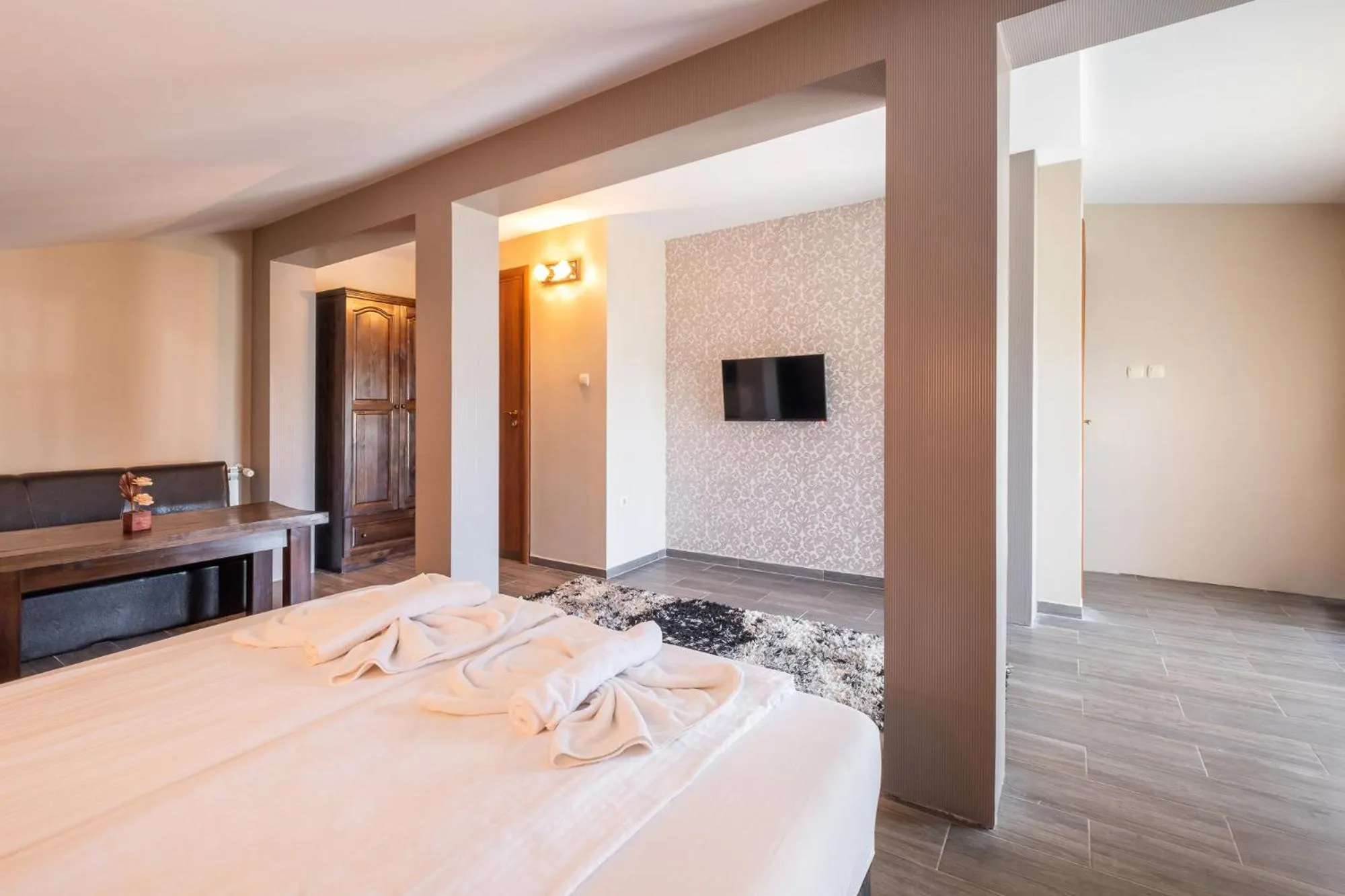 Bedroom, Bed in Katalina SPA Resort