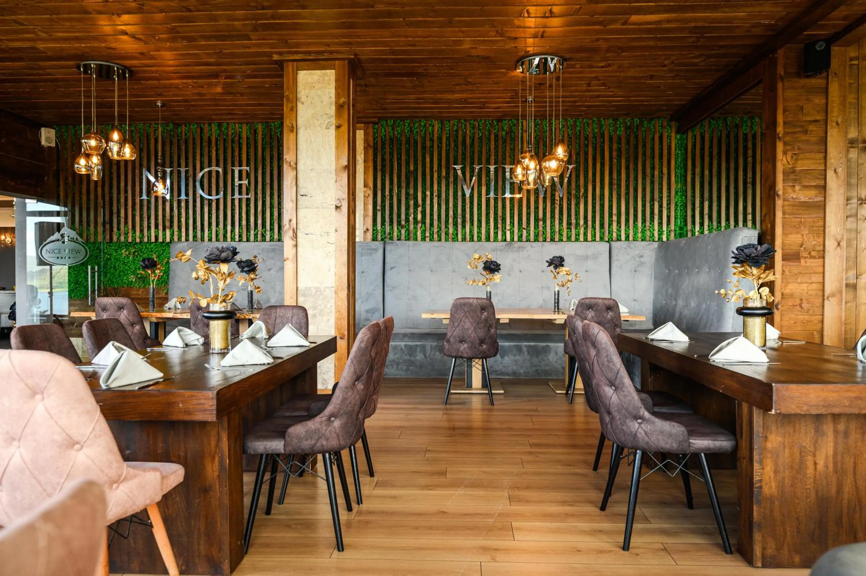 Restaurant/places to eat in Katalina SPA Resort