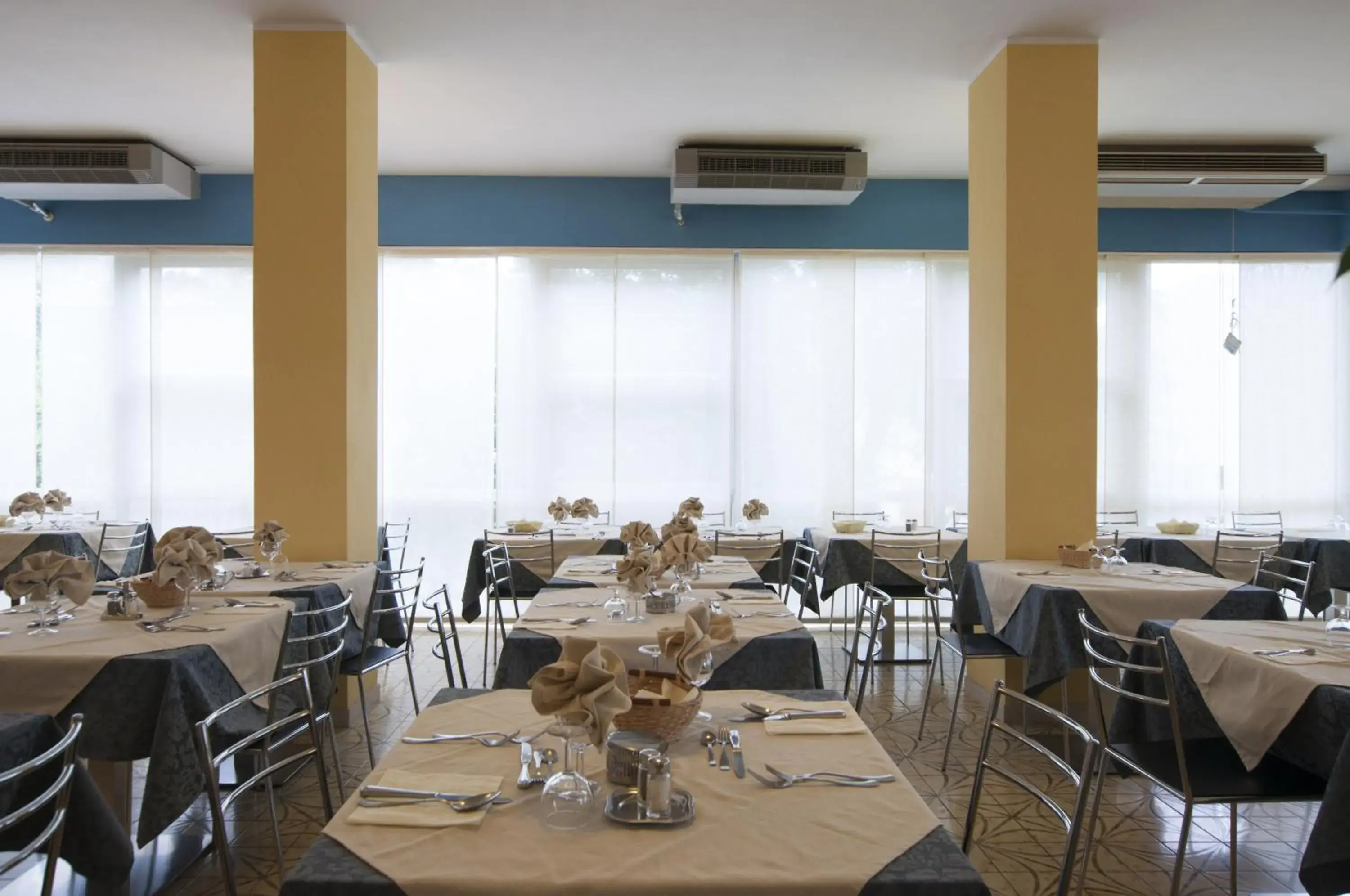 Dining area, Restaurant/Places to Eat in Hotel Rondinella