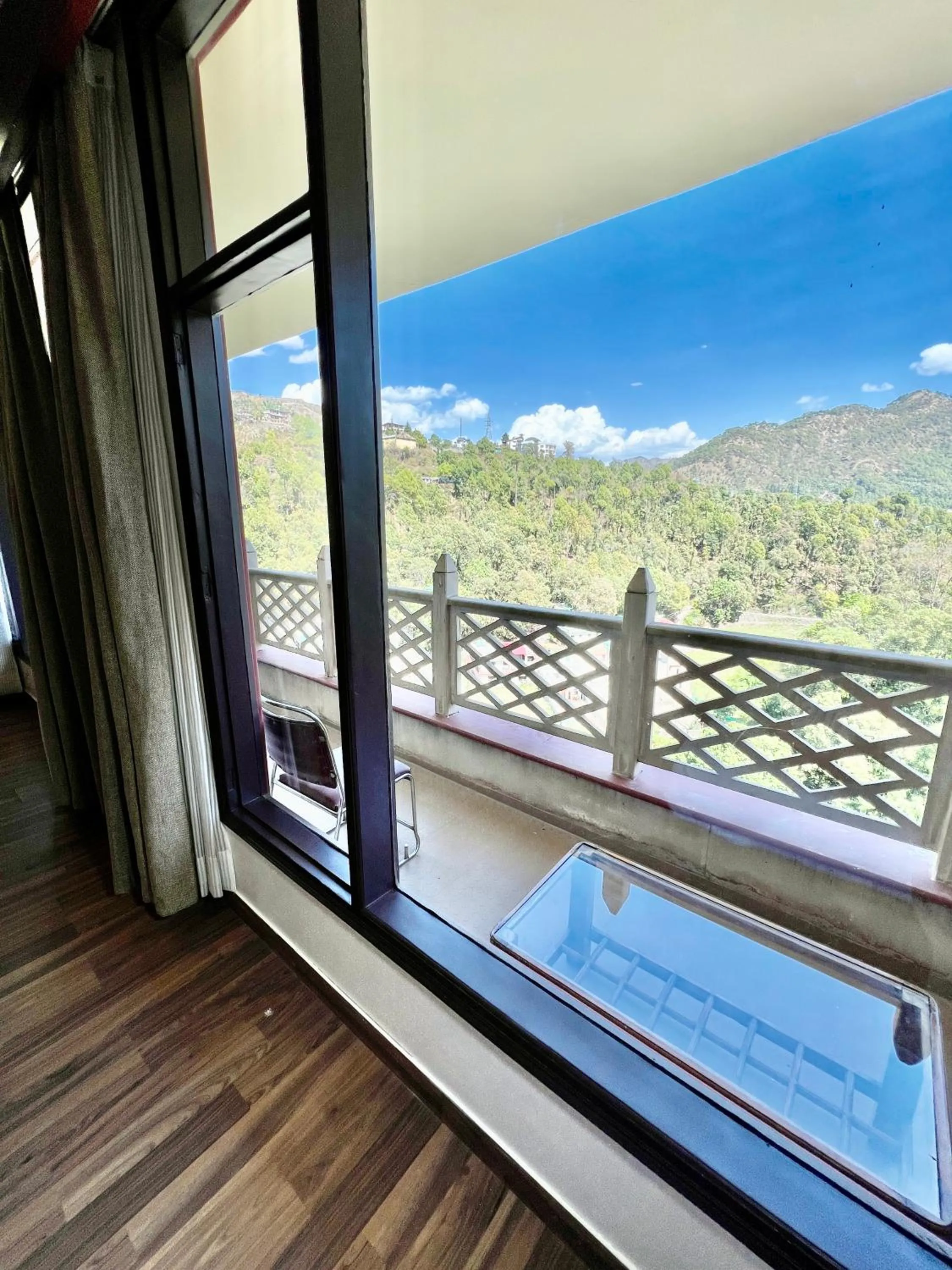 Balcony/Terrace in Sea Hawk - Luxury Hill Resort 4 mins from Bhimtal Lake