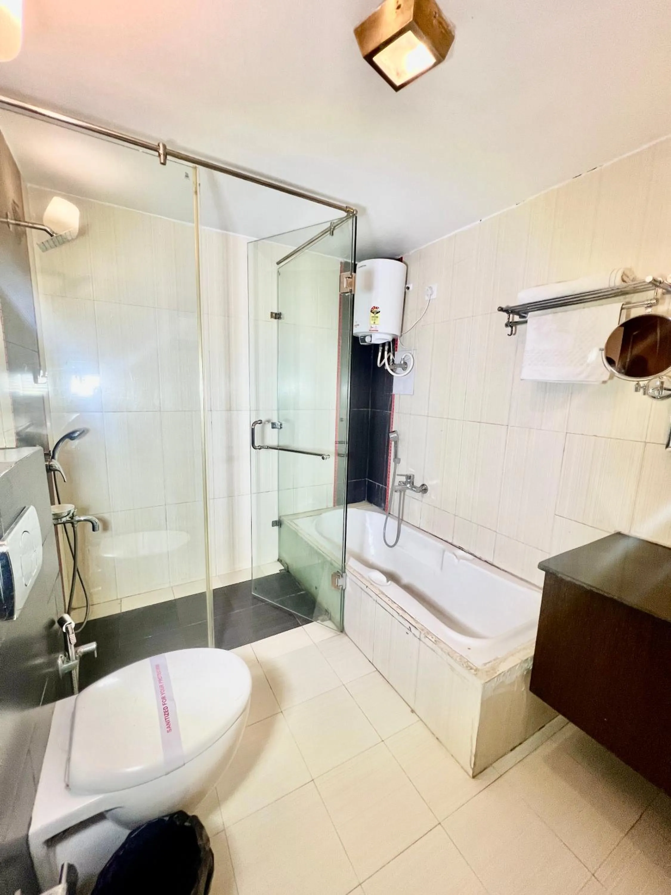 Bathroom in Sea Hawk - Luxury Hill Resort 4 mins from Bhimtal Lake