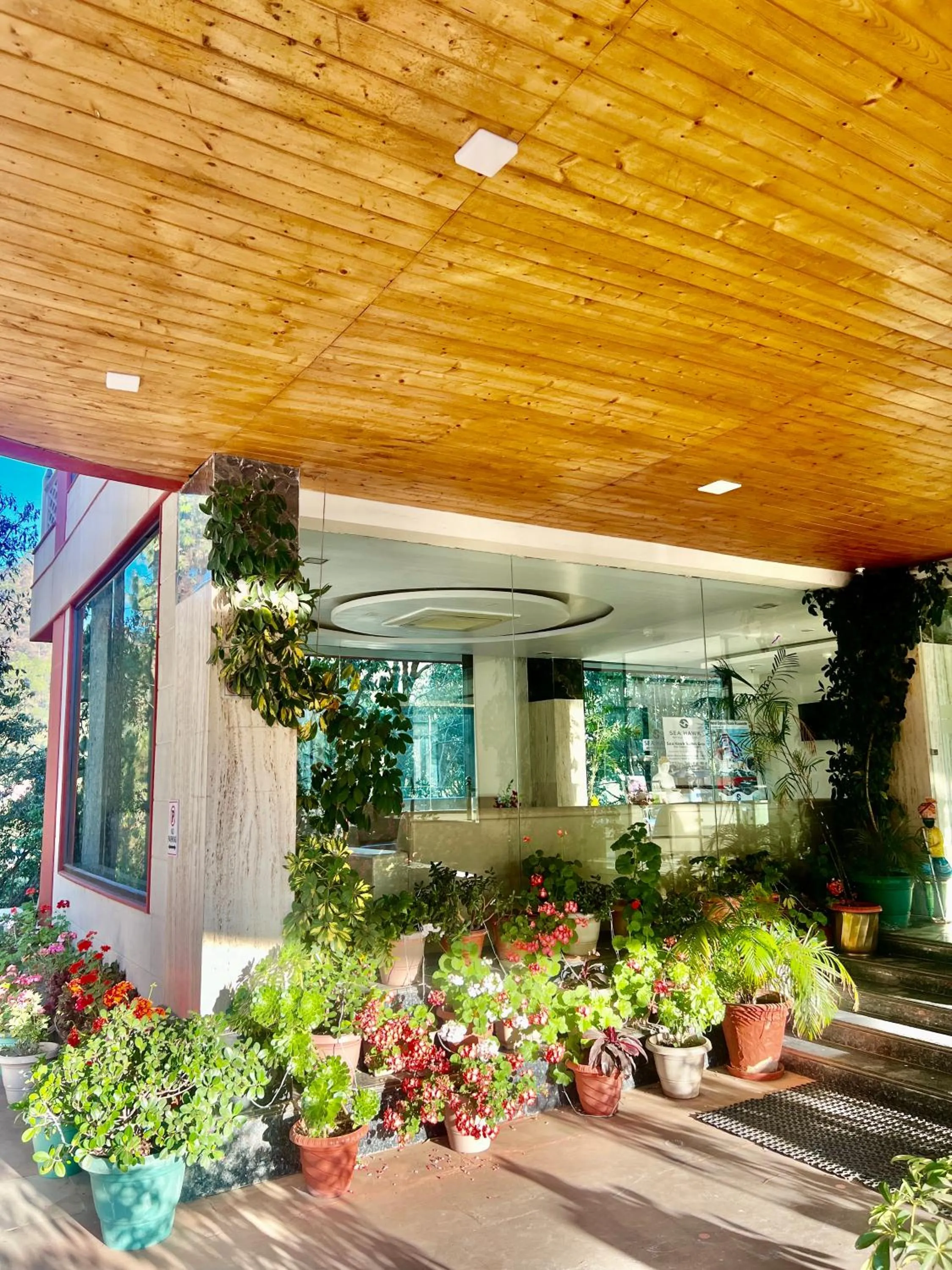 Property building in Sea Hawk - Luxury Hill Resort 4 mins from Bhimtal Lake