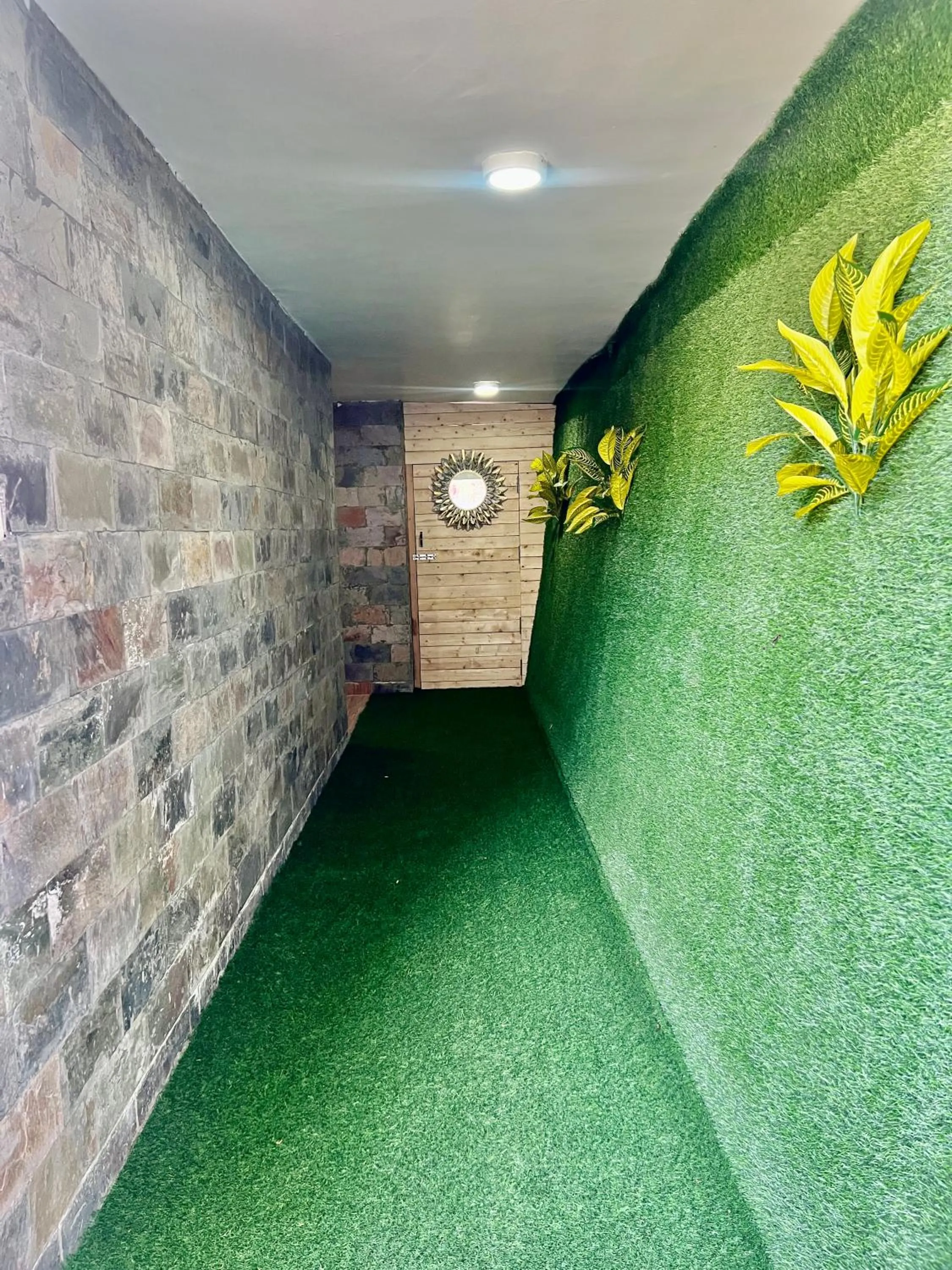 Facade/entrance in Sea Hawk - Luxury Hill Resort 4 mins from Bhimtal Lake