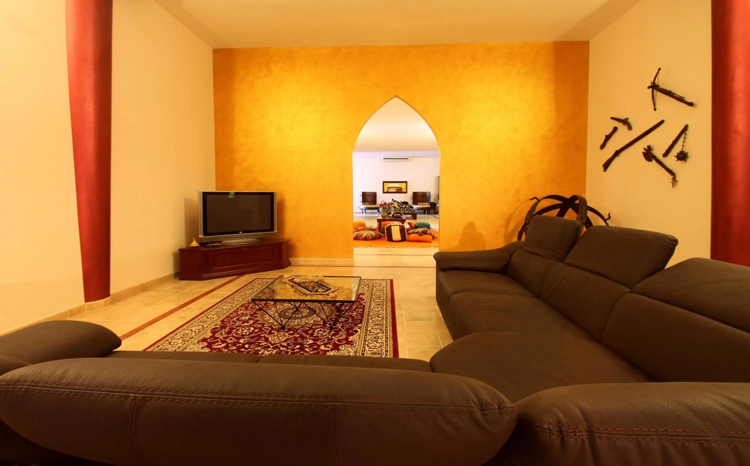 TV and multimedia in Salenthouse