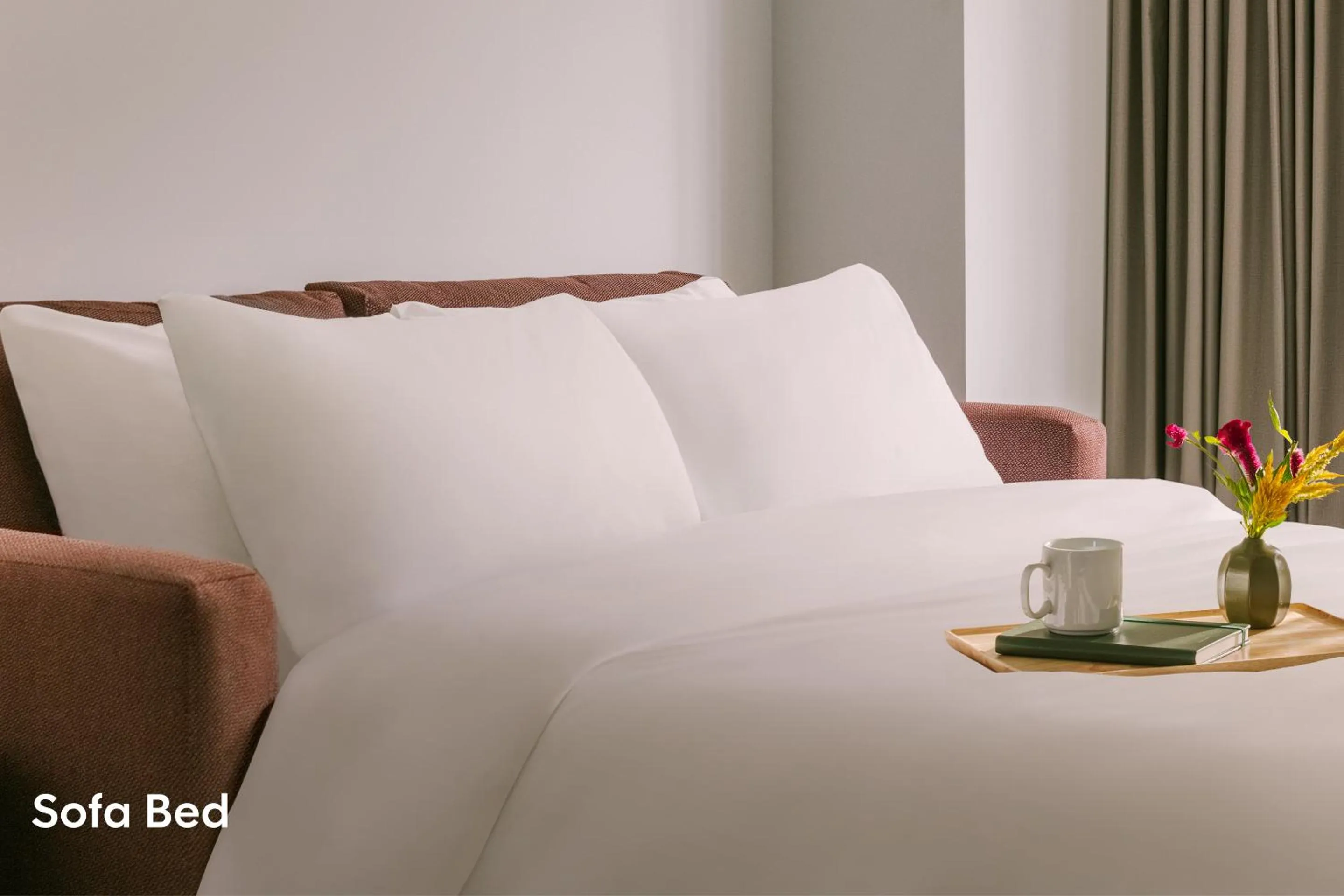 Bed in Sonder The Elliston