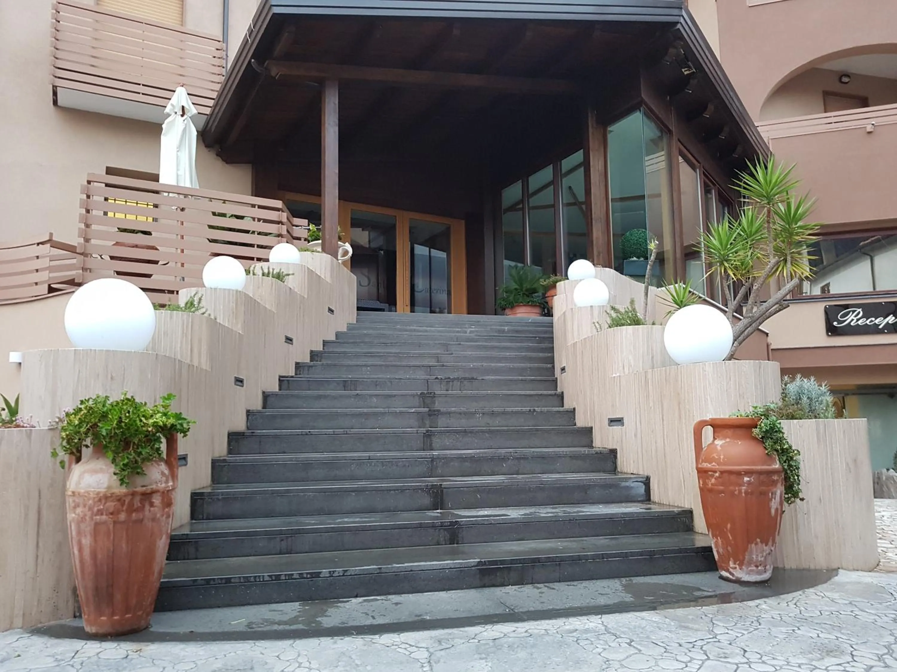 Property building in Hotel Santa Caterina
