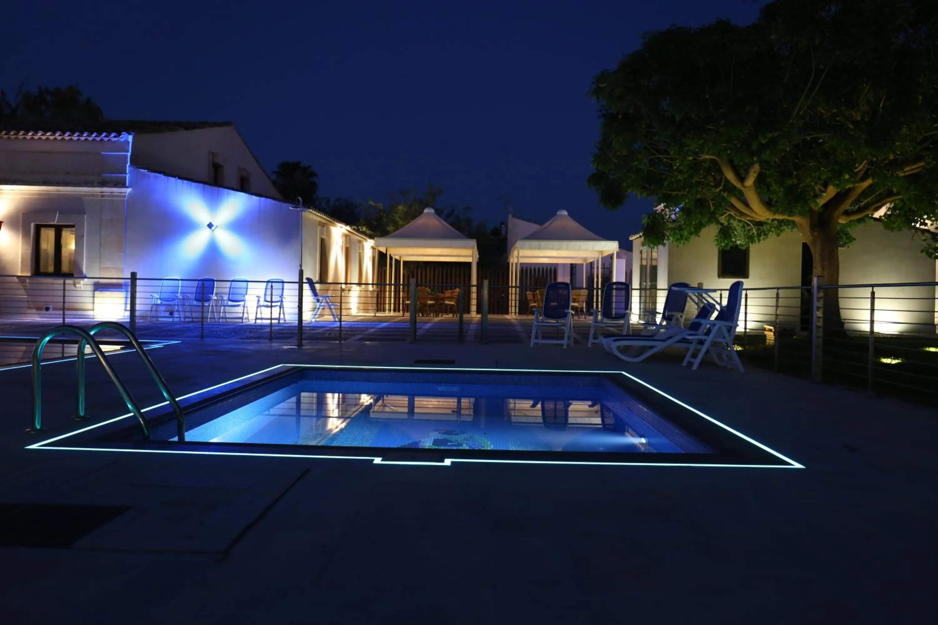 Swimming pool in Case Vacanza SANT'AGOSTINO Siracusa