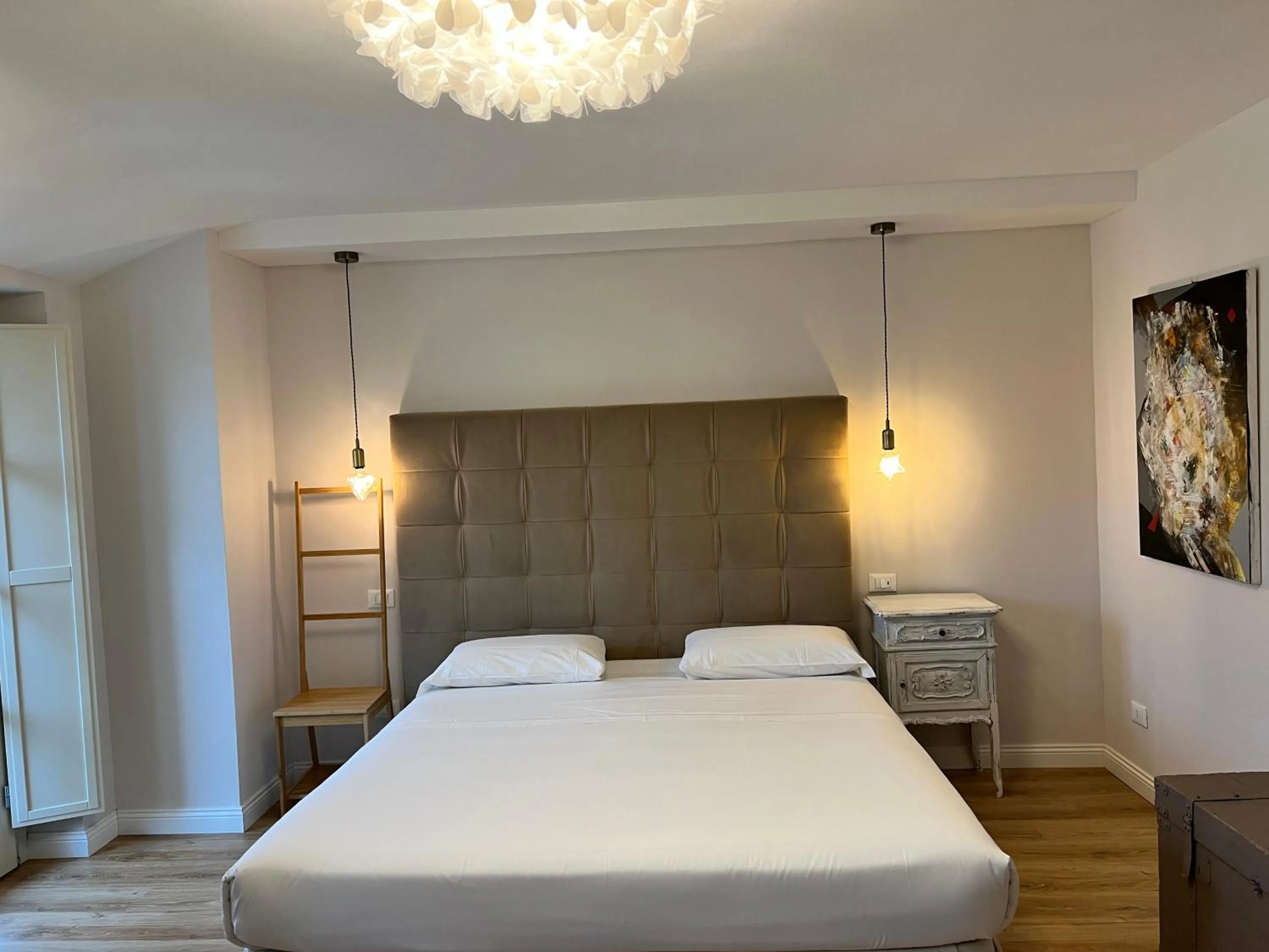 Bedroom, Bed in CorteViva Boutique B&B