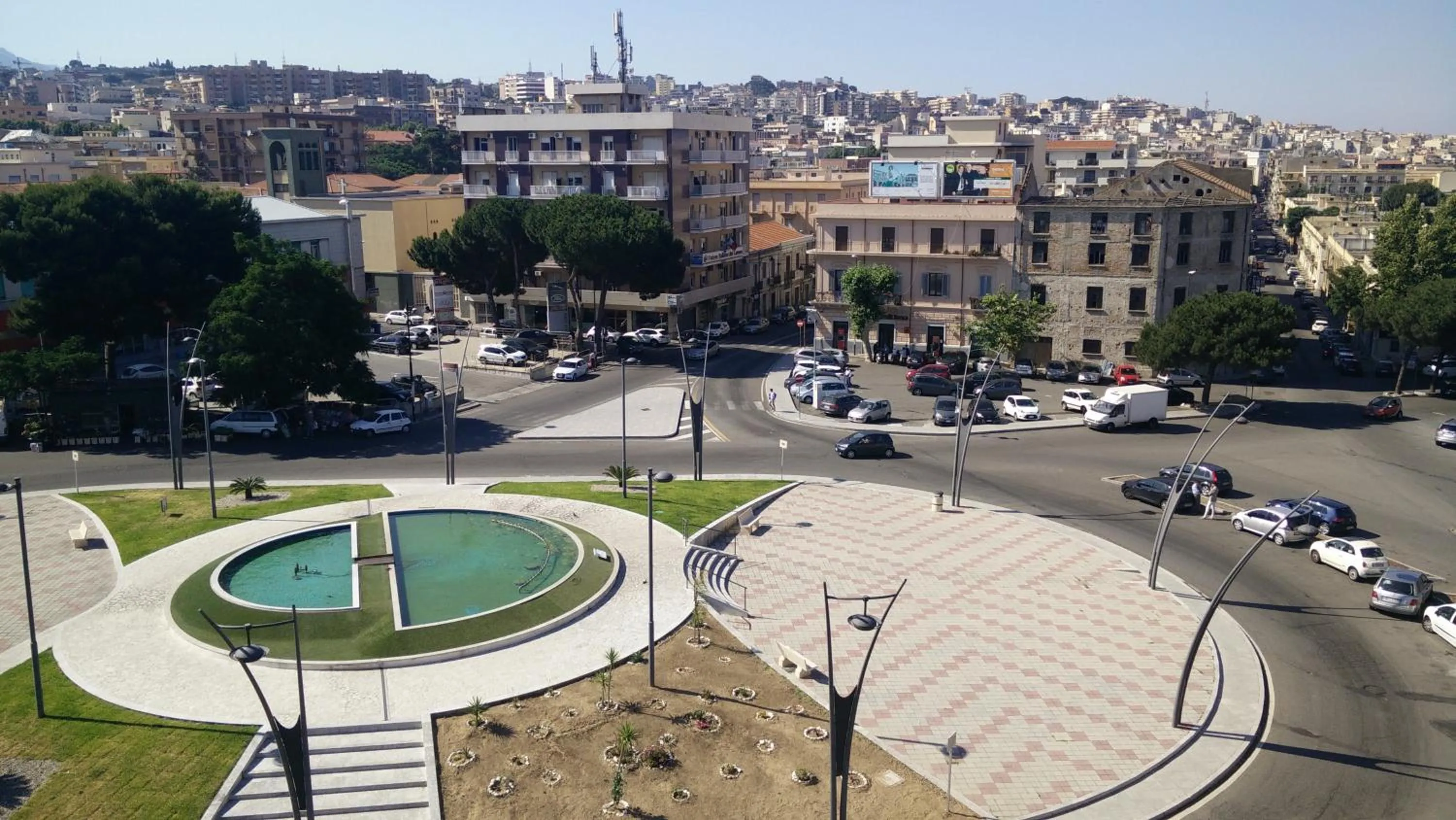 Property building in Santa Caterina