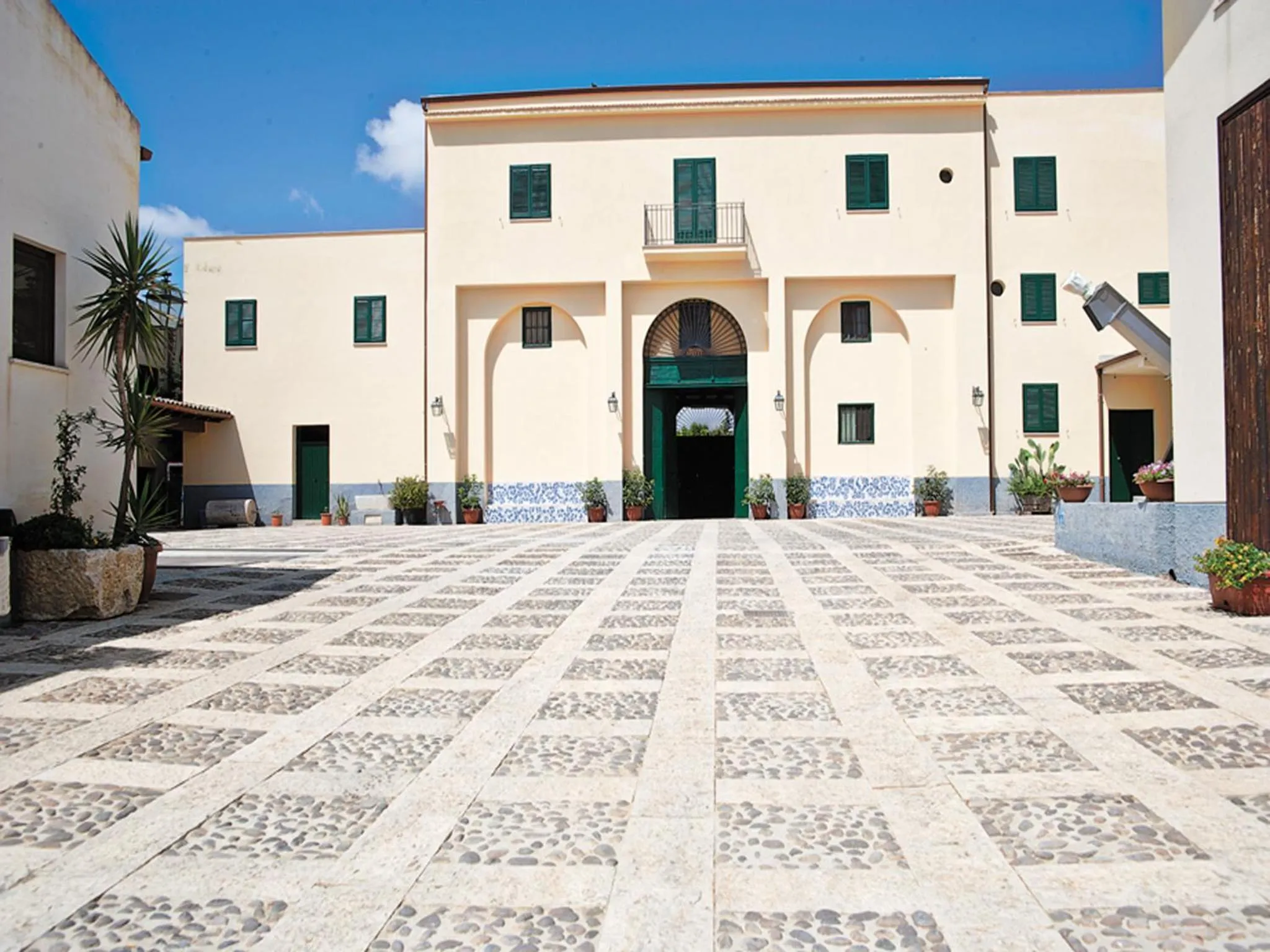 Facade/entrance in Agriturismo Sirignano Wine Resort