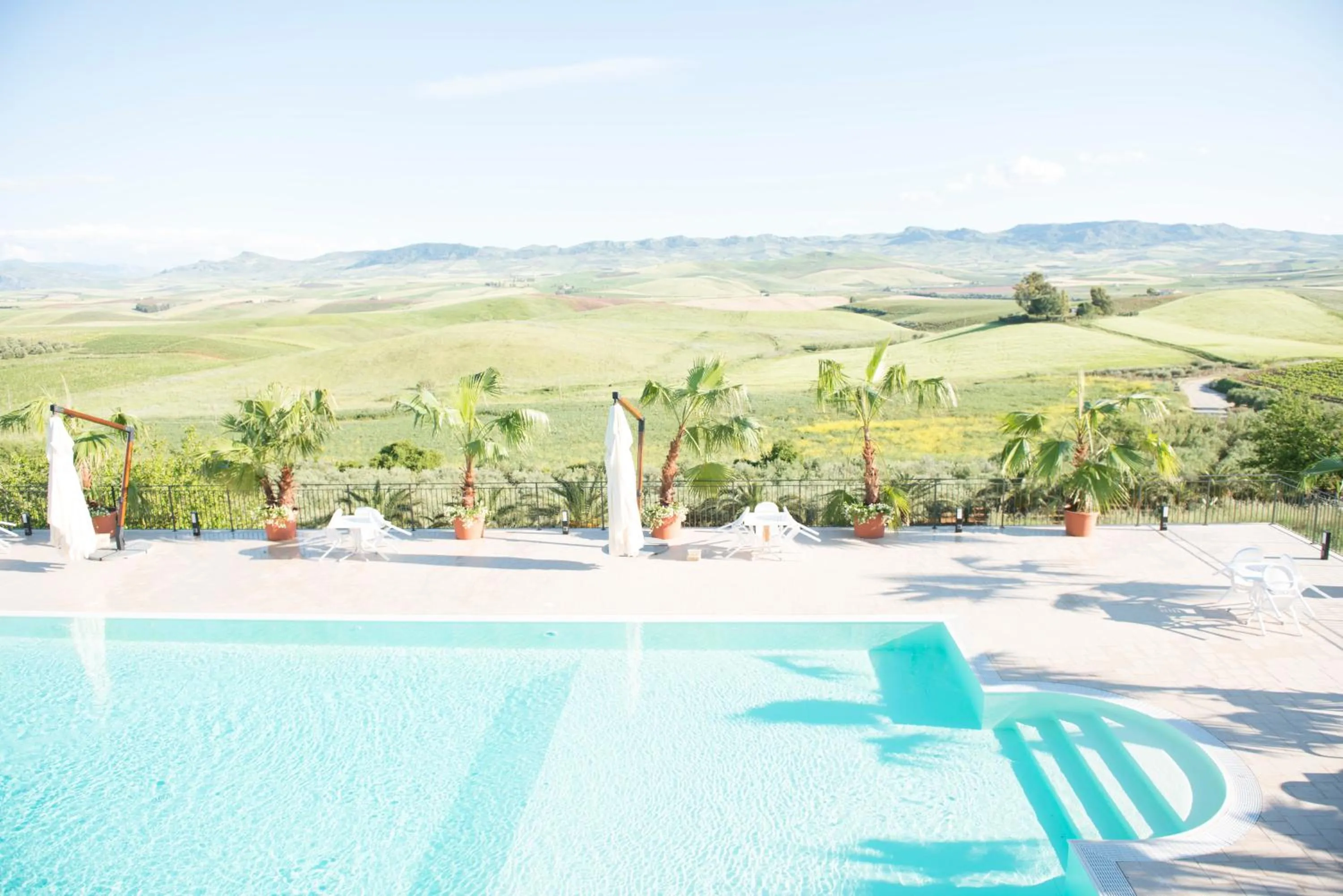 Swimming pool in Agriturismo Sirignano Wine Resort