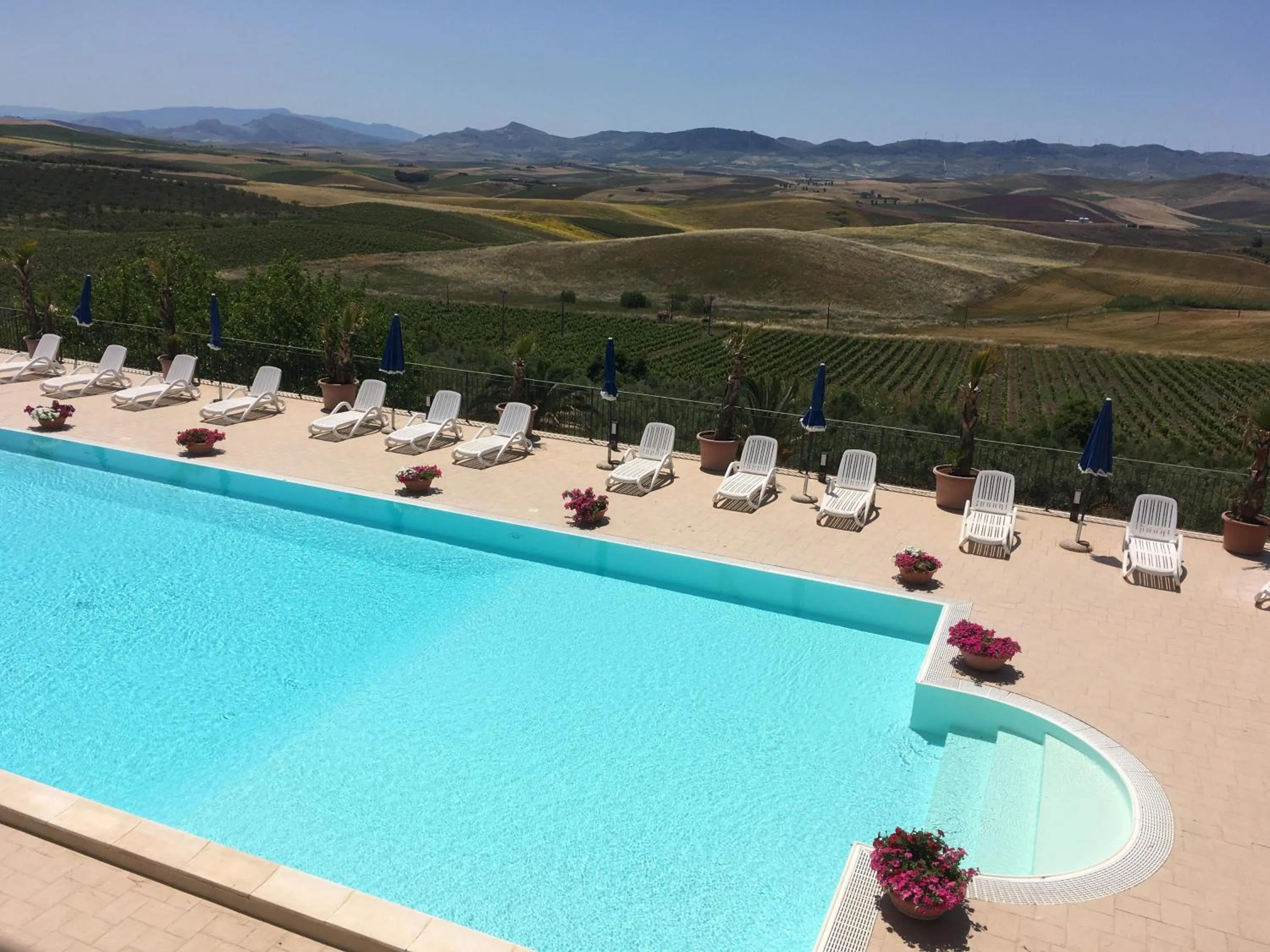 Pool view in Agriturismo Sirignano Wine Resort