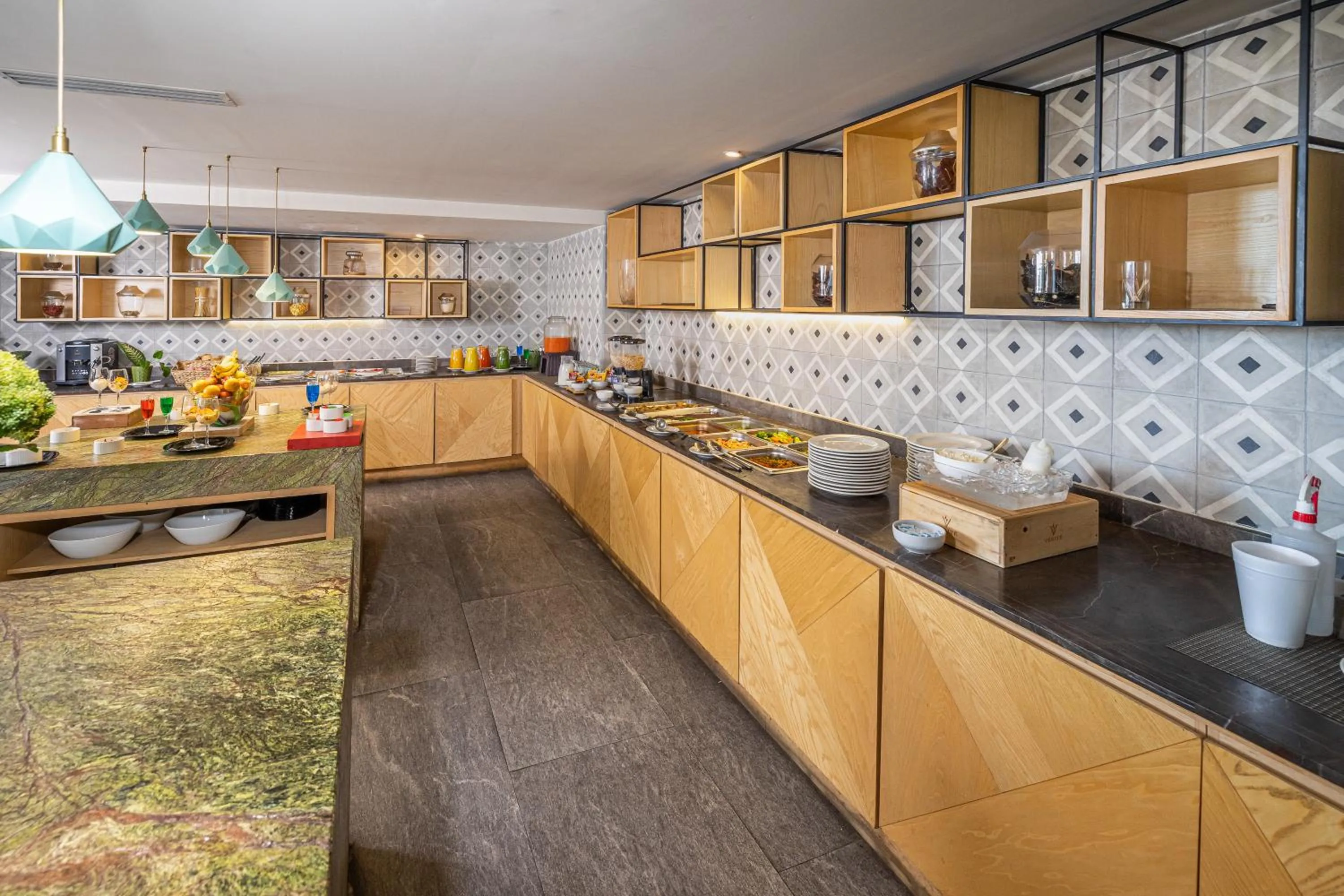 Restaurant/places to eat in Hotel México Plaza Querétaro