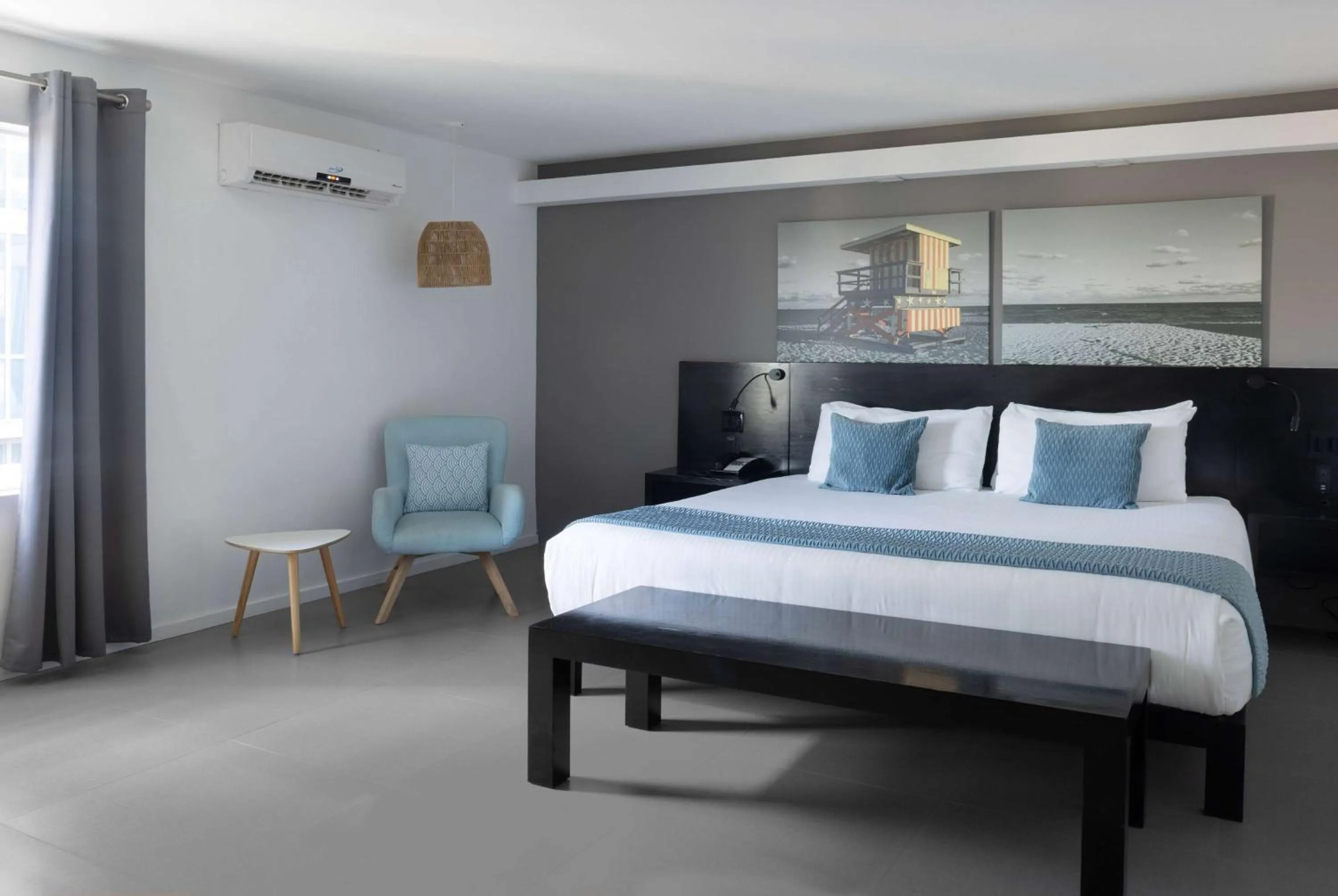 Photo of the whole room, Bed in MB Hotel, Trademark Collection by Wyndham