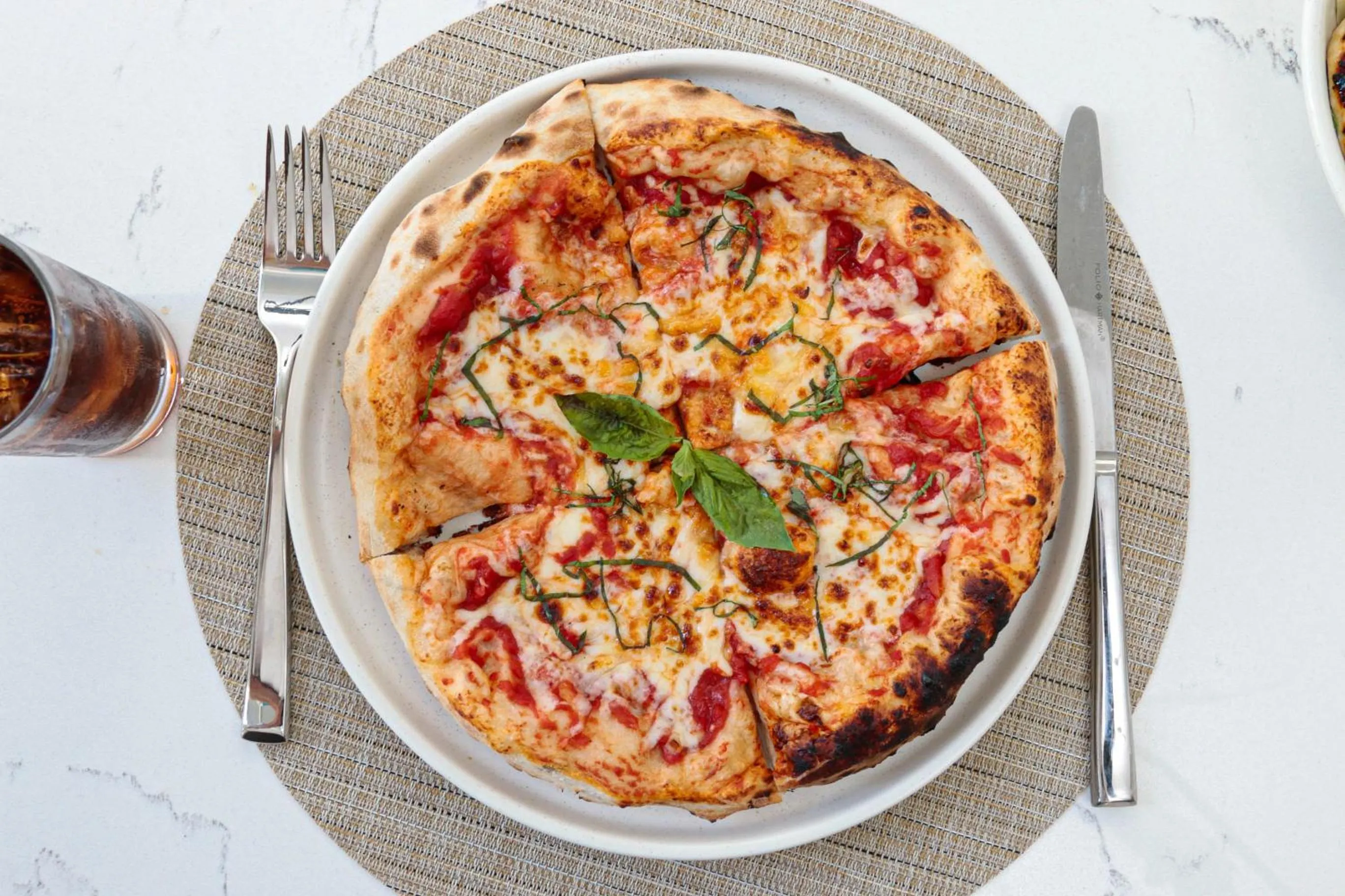 Restaurant/places to eat in MB Hotel, Trademark Collection by Wyndham