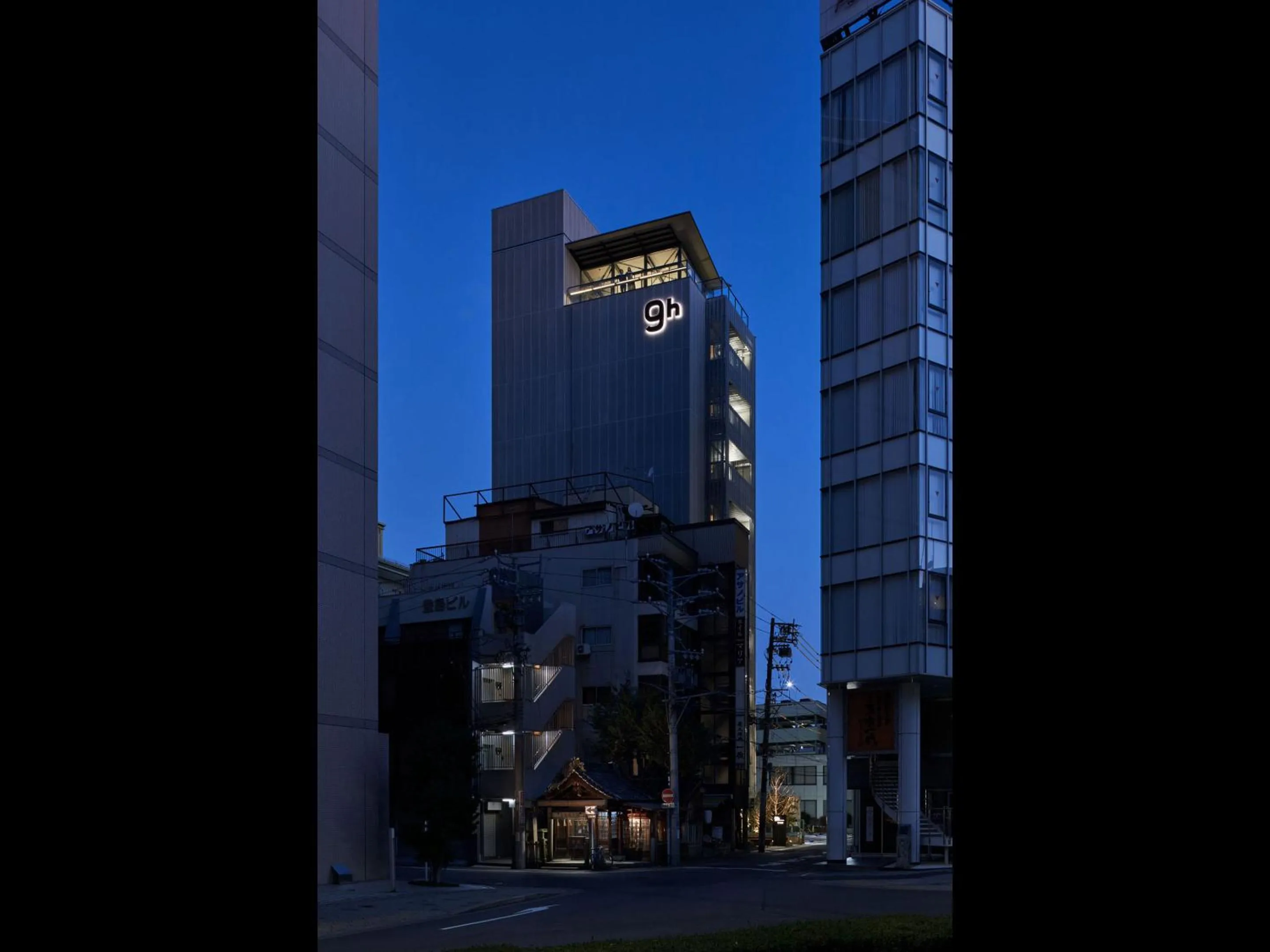 Property building in 9h nine hours Nagoya station