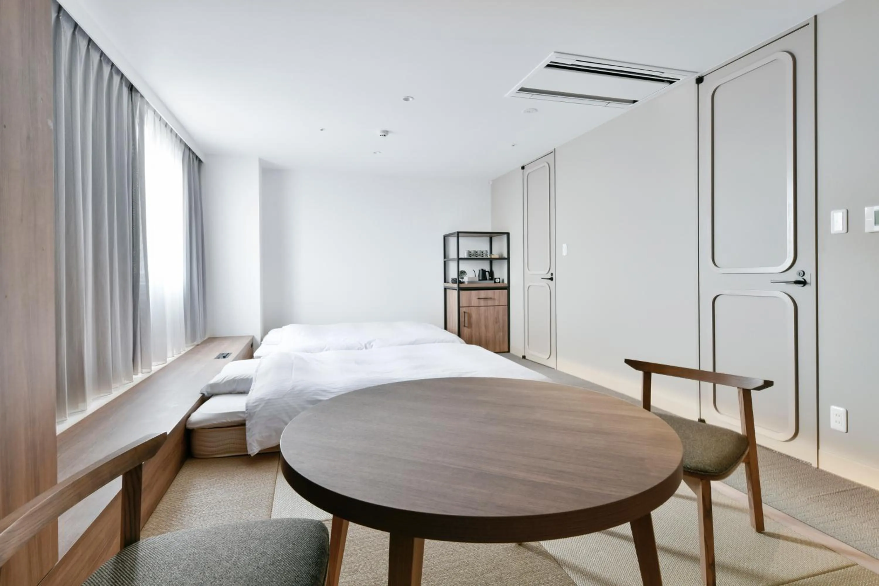 Photo of the whole room, Bed in Vessel Inn Keisei Tsudanuma Ekimae