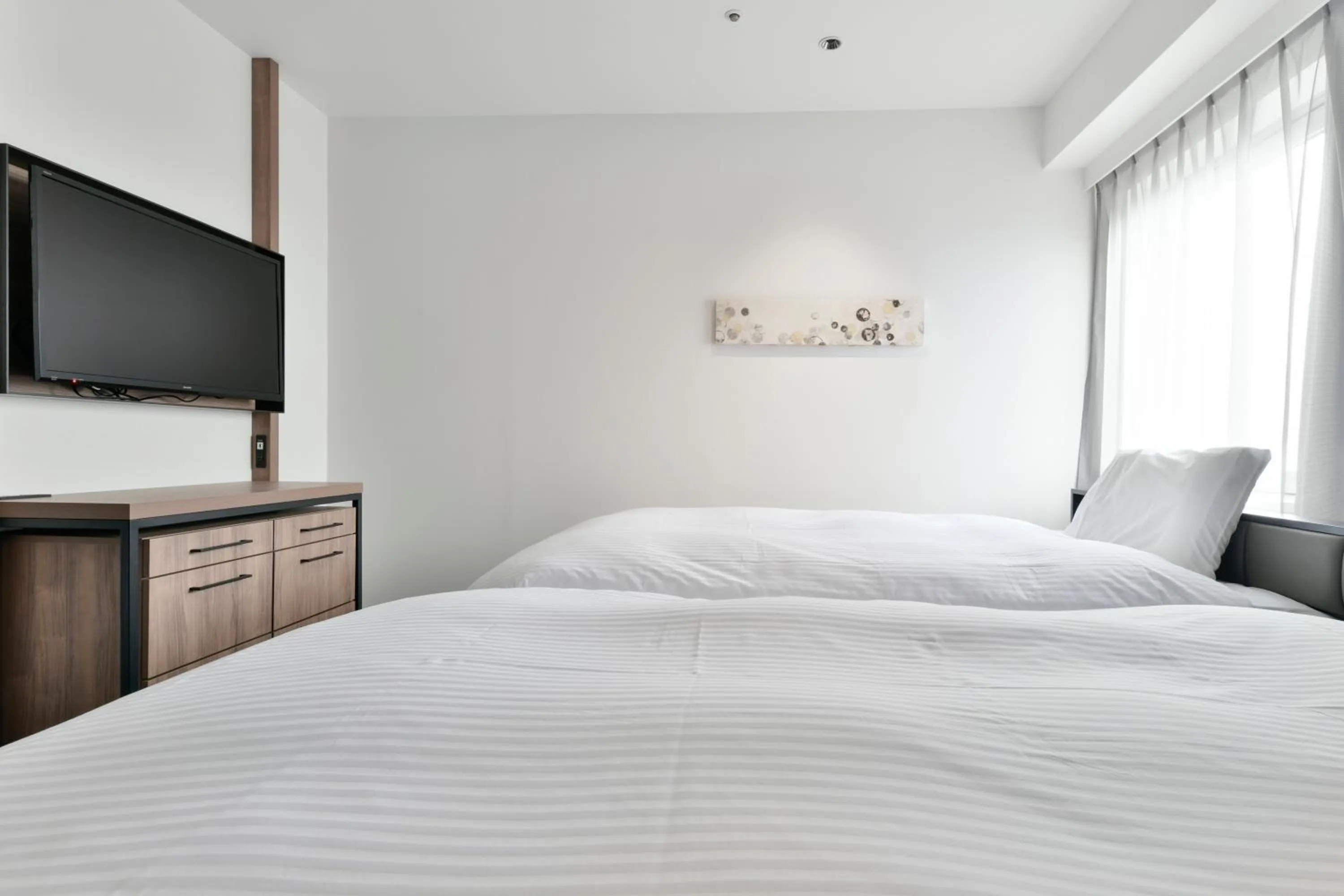 Photo of the whole room, Bed in Vessel Inn Keisei Tsudanuma Ekimae