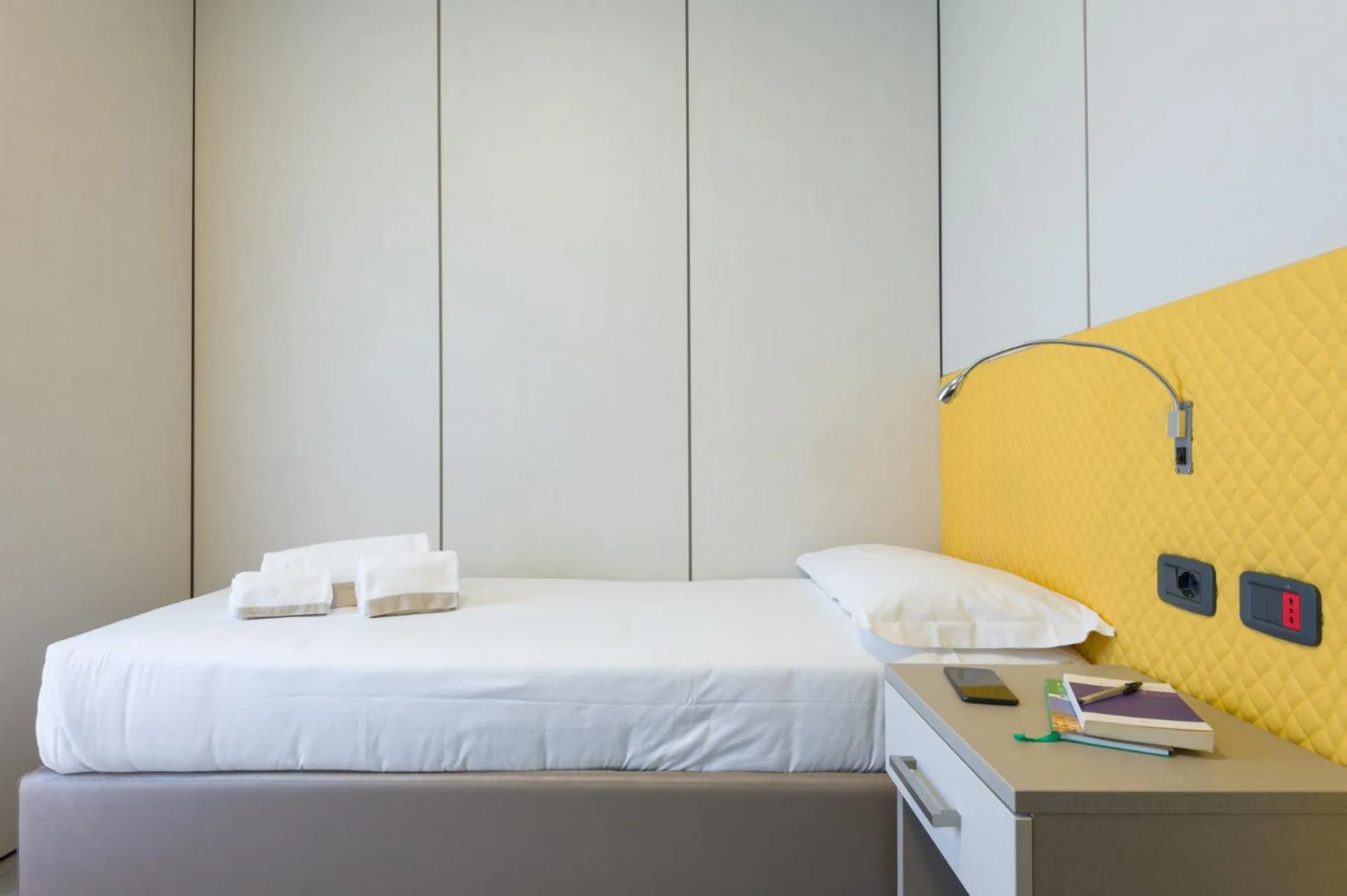 Bed in Camplus Bononia Casa per Ferie